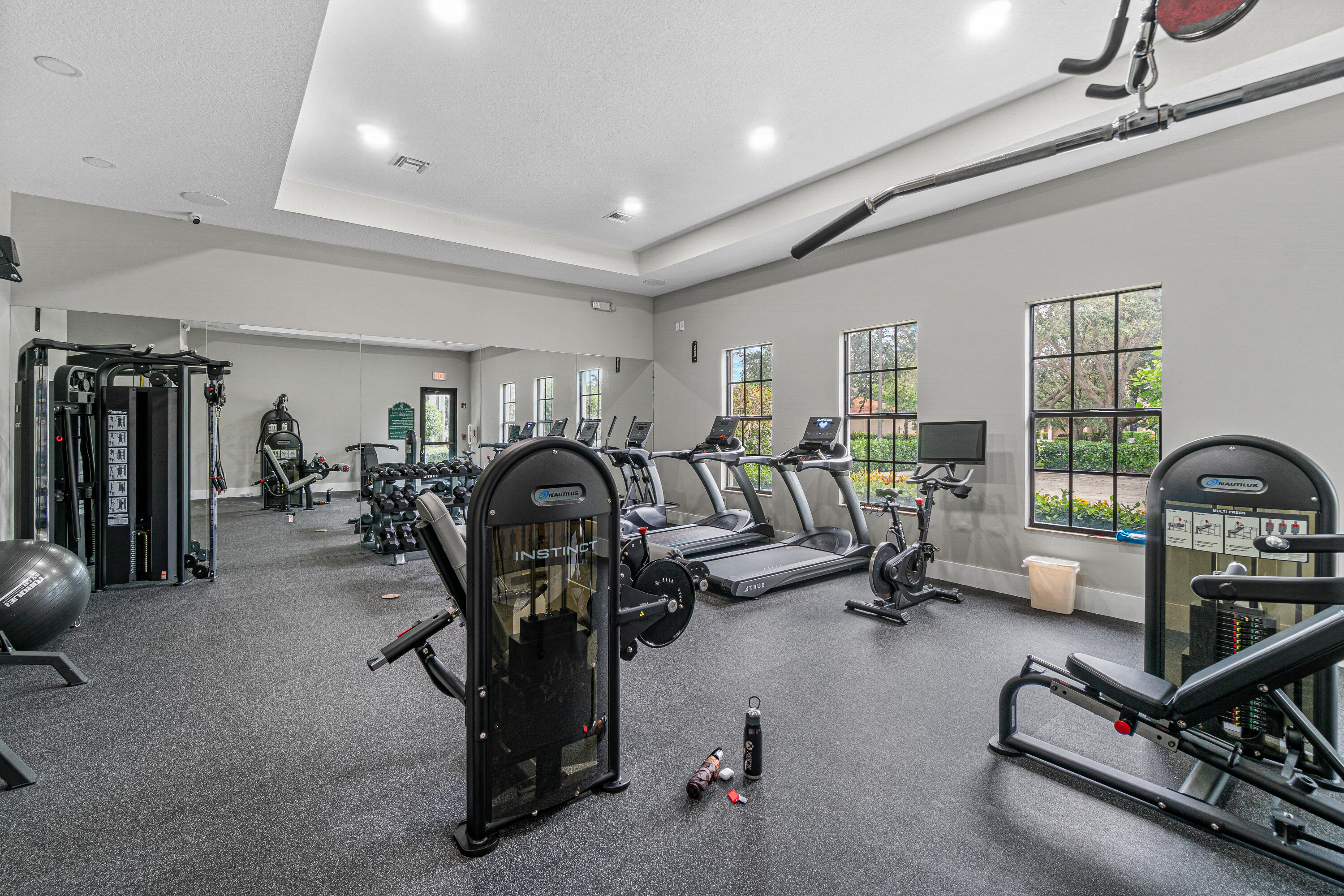 15703 Glencrest Avenue