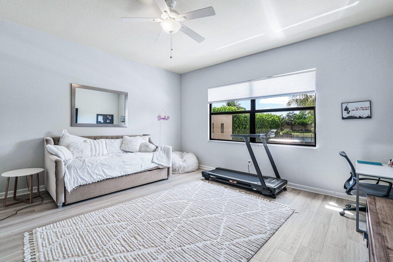 15703 Glencrest Avenue