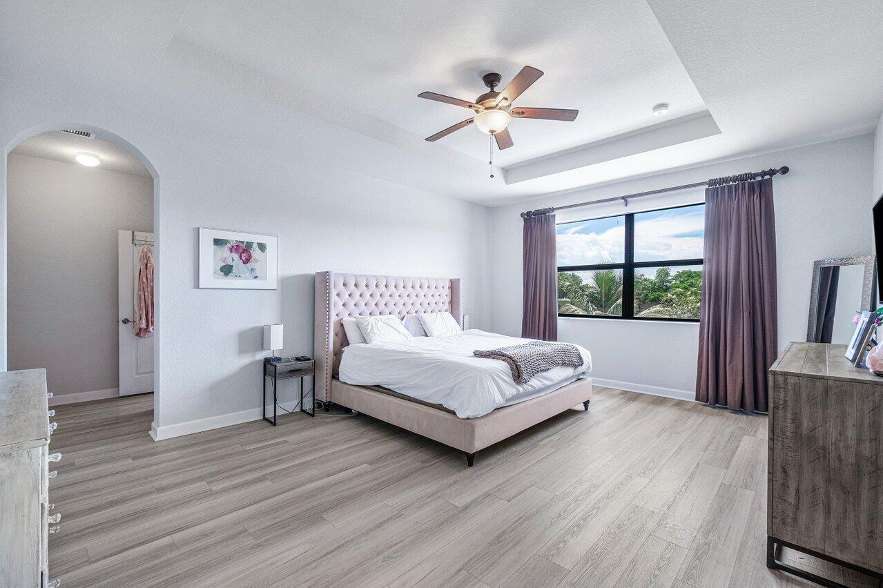 15703 Glencrest Avenue