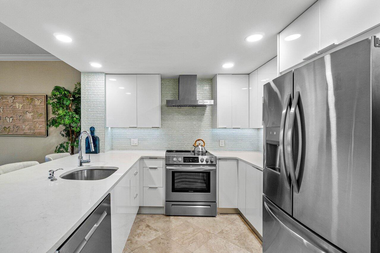 3602 S Ocean Boulevard 101, Highland Beach Unit: 101