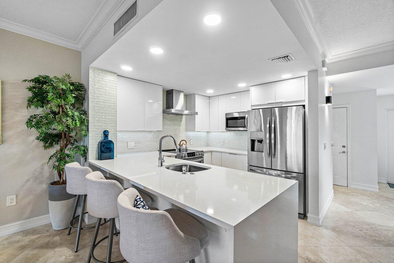 3602 S Ocean Boulevard 101, Highland Beach Unit: 101