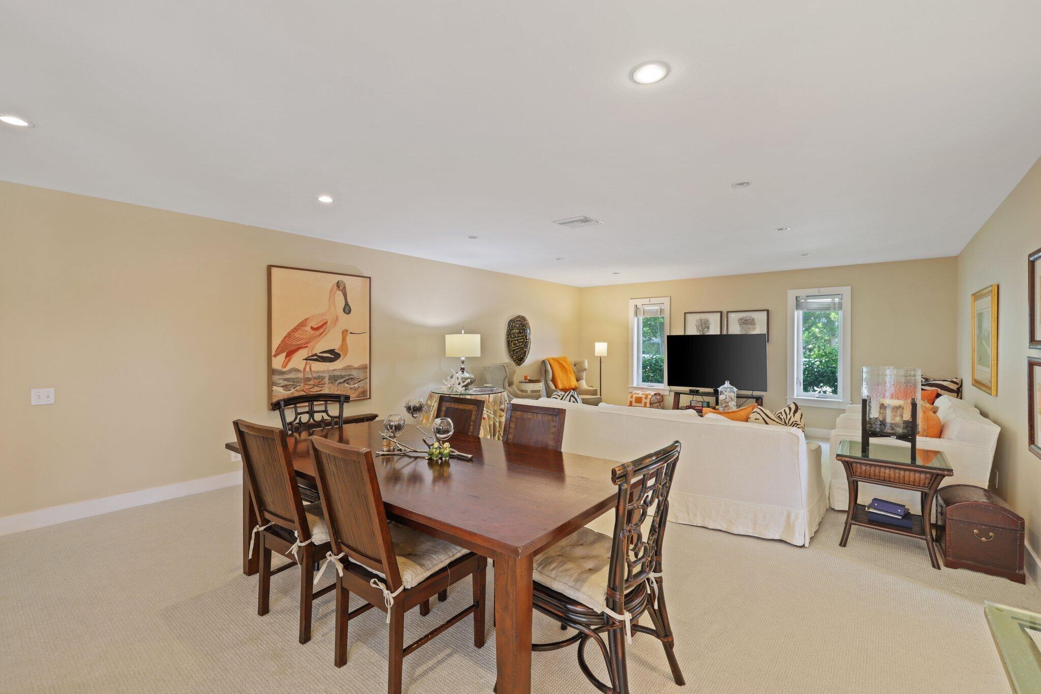 2002 Notre Dame Drive