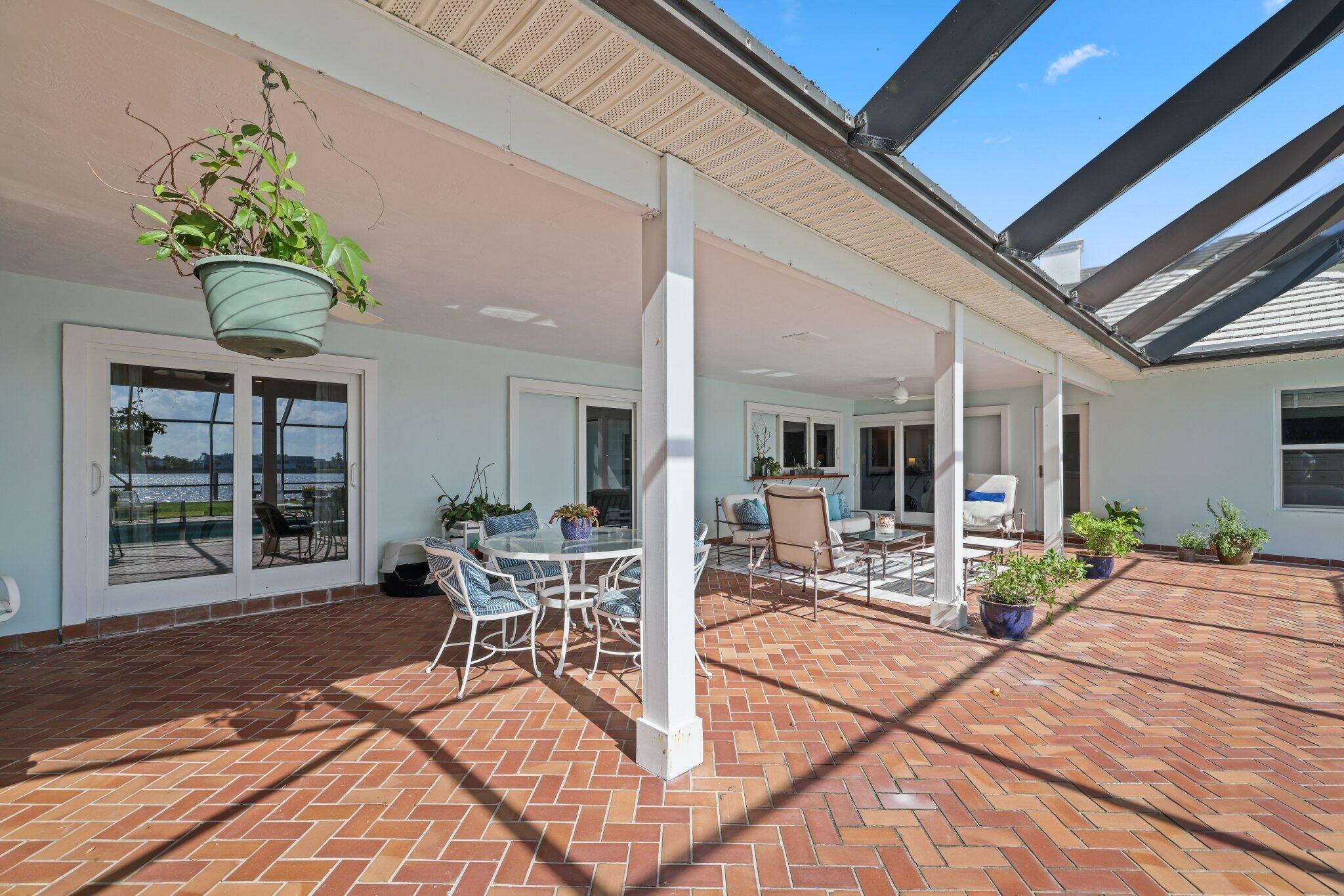 2002 Notre Dame Drive