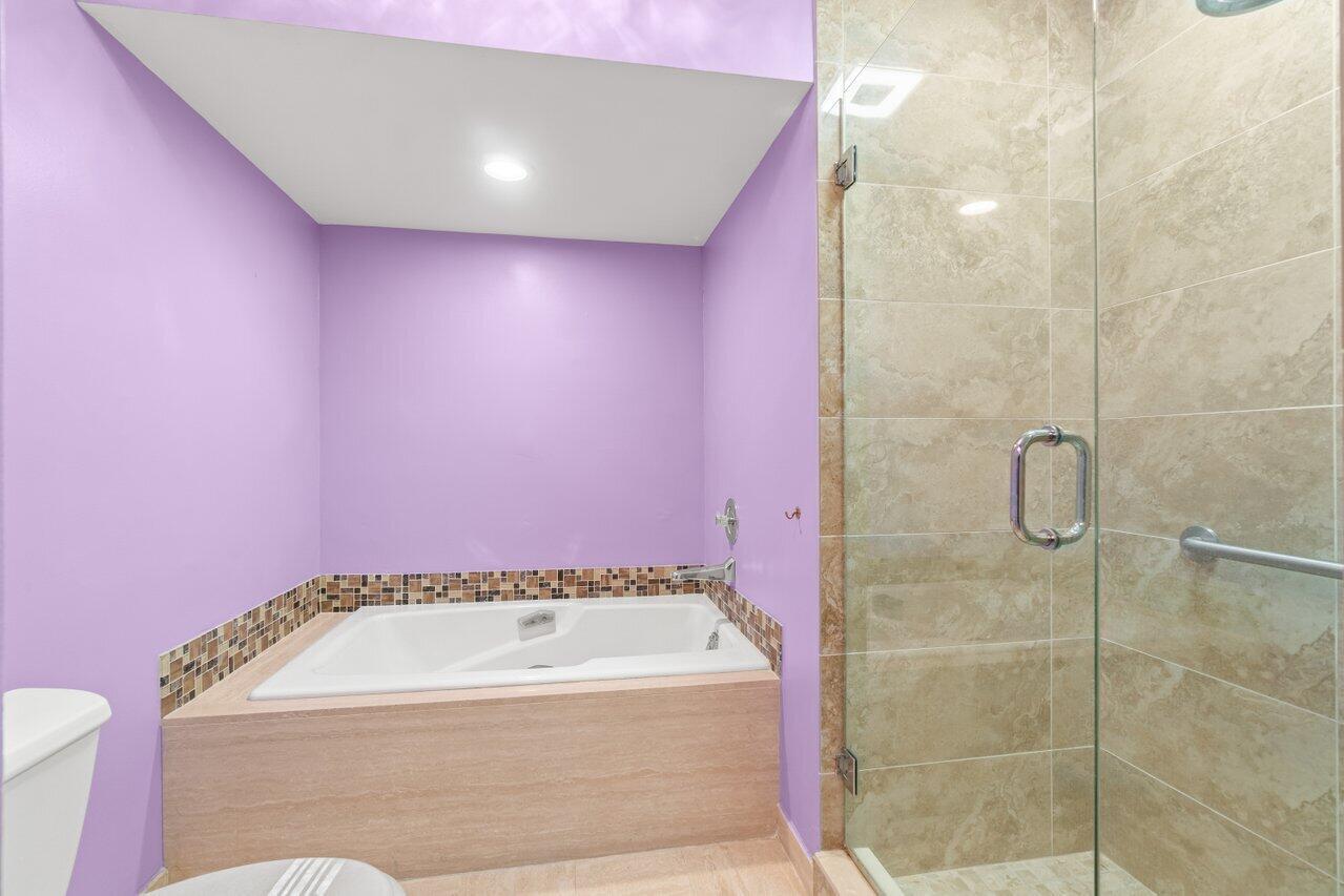 23 Eastgate Drive B