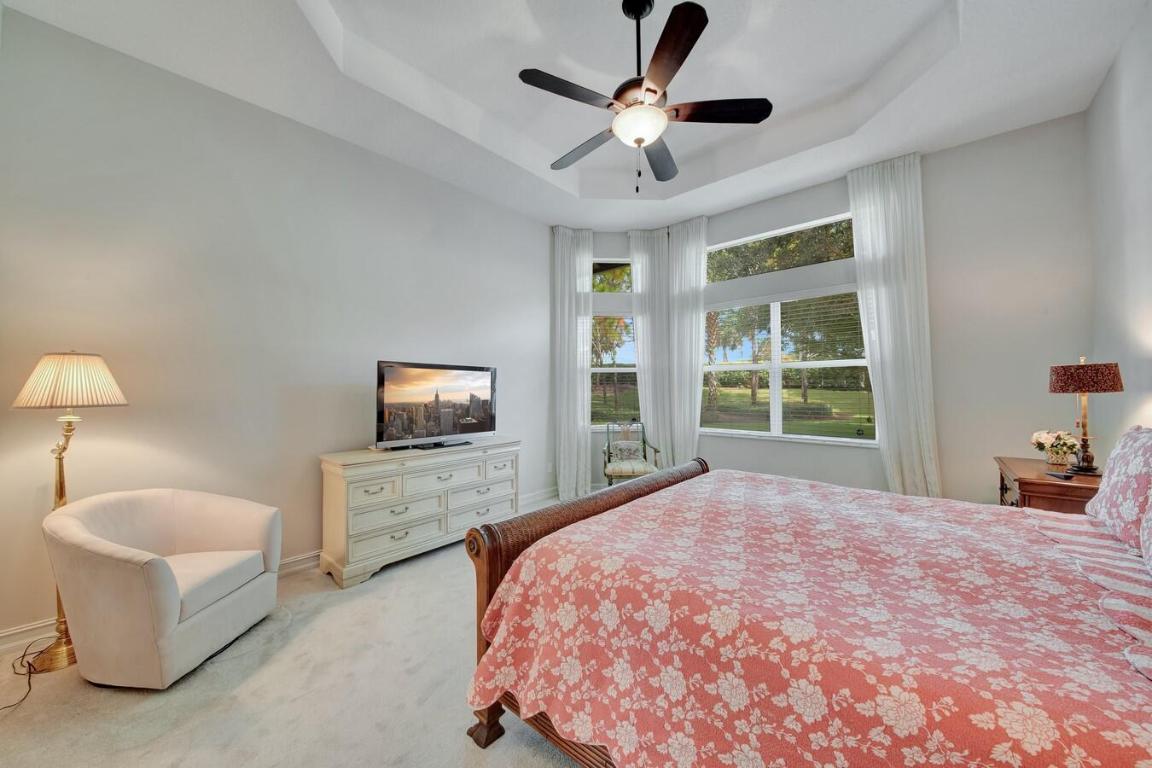 9867 Bluefield Drive, Boynton Beach