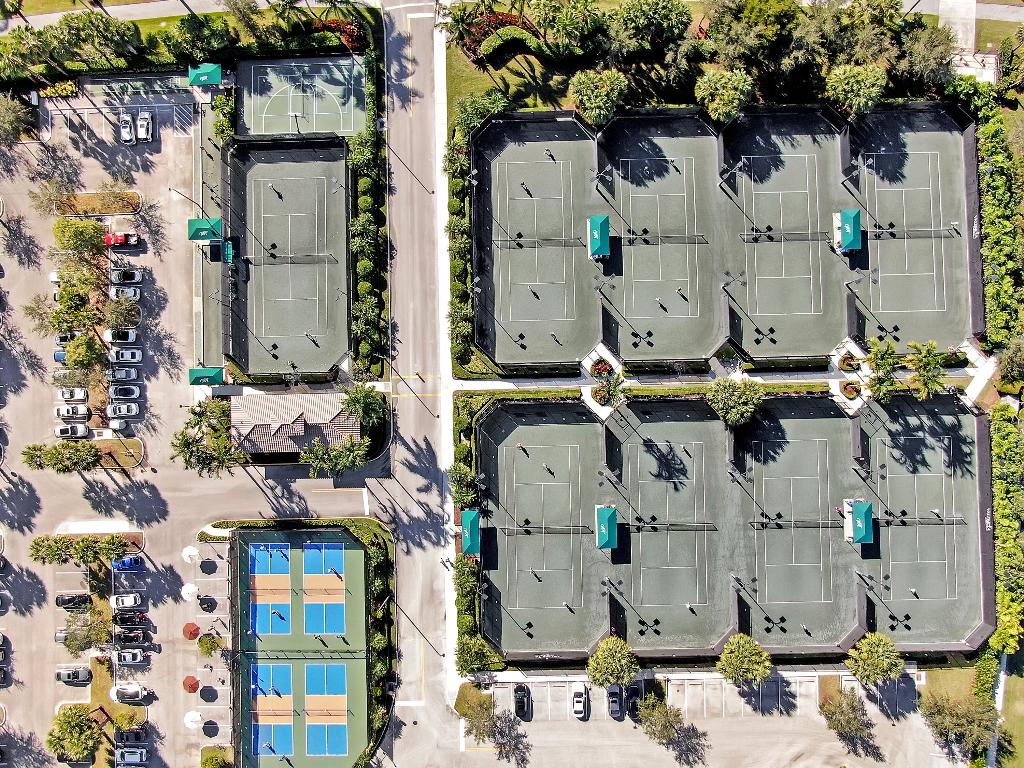 9867 Bluefield Drive, Boynton Beach