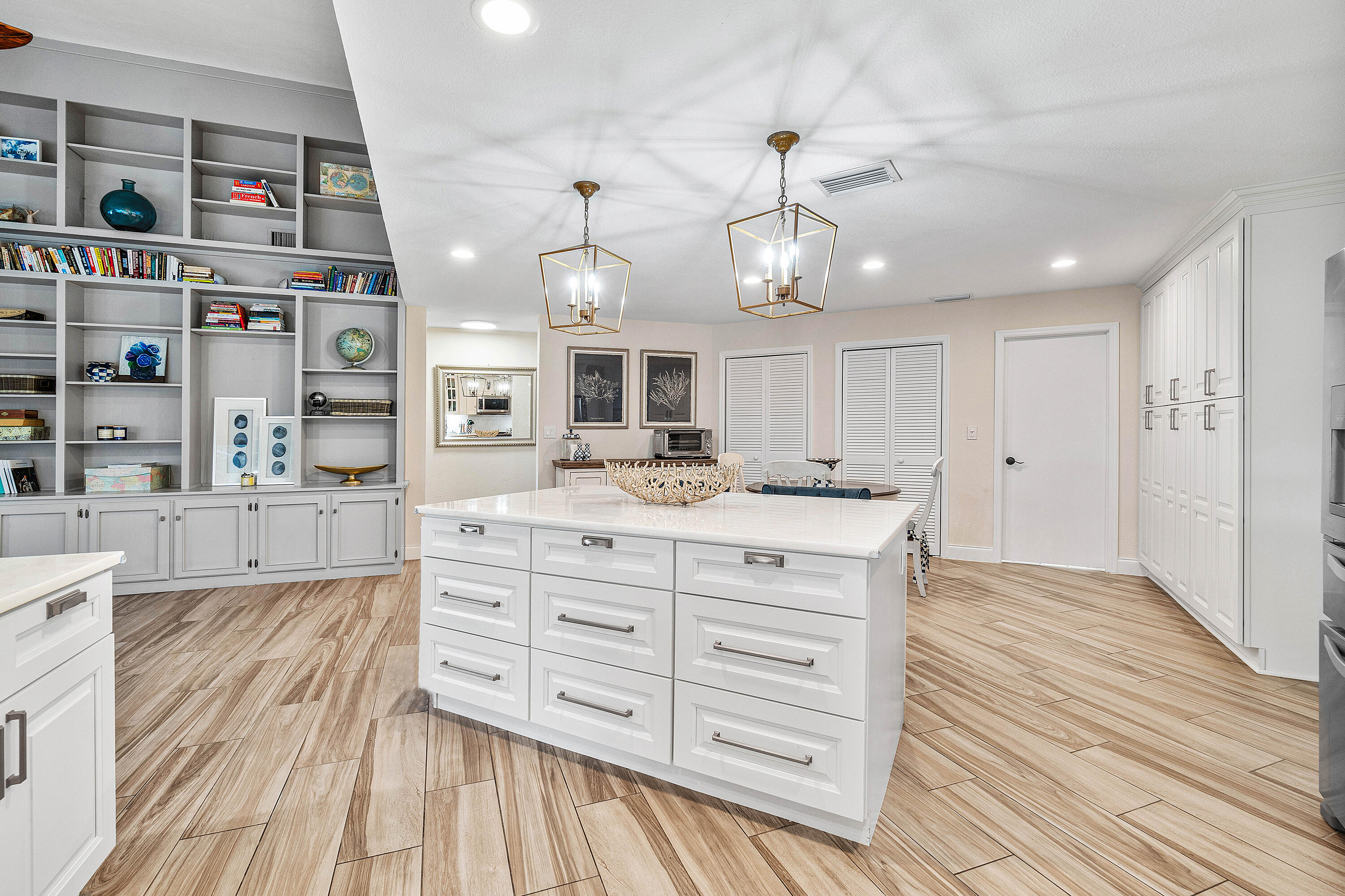 2294 Deer Creek Lob Lolly Lane