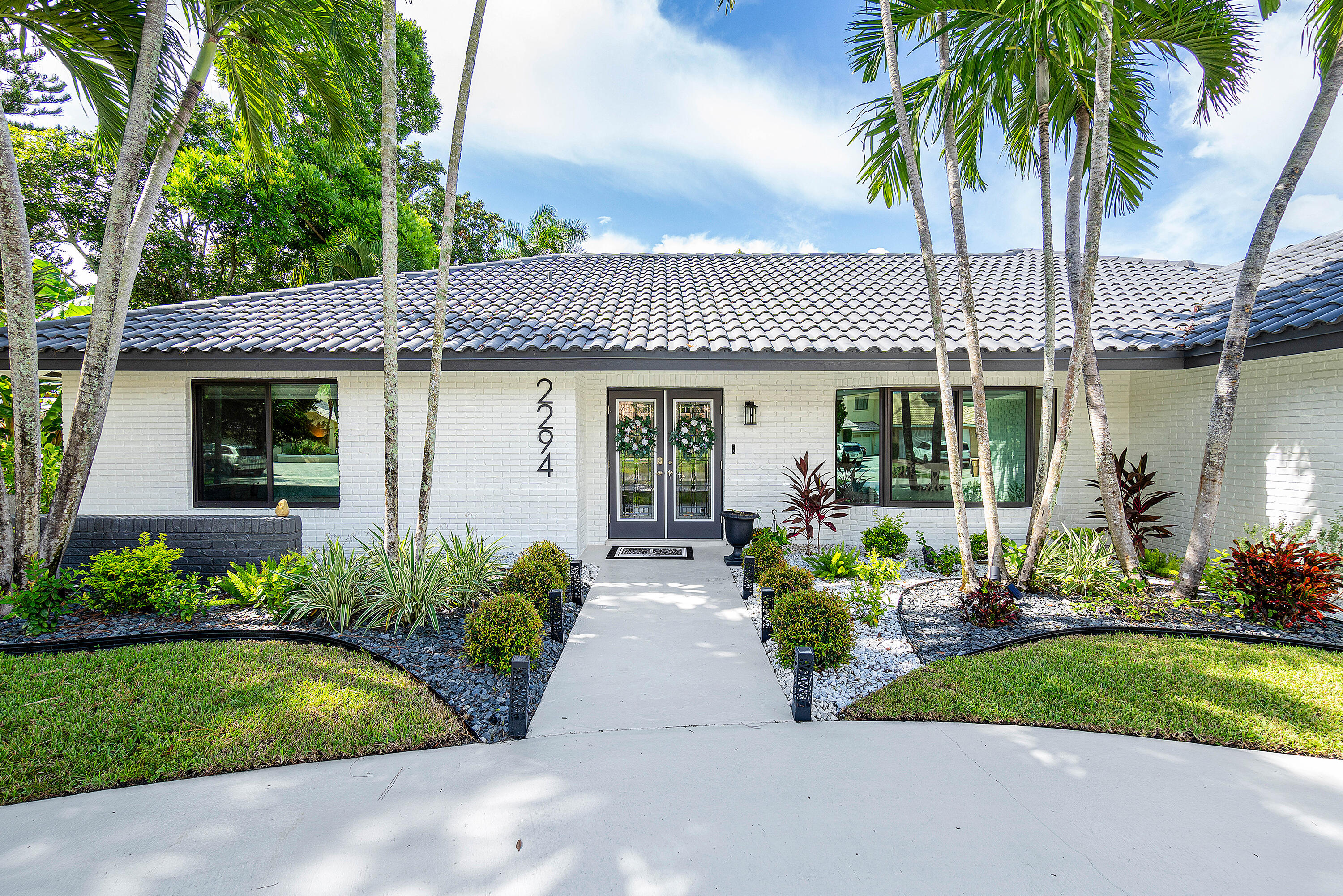 2294 Deer Creek Lob Lolly Lane
