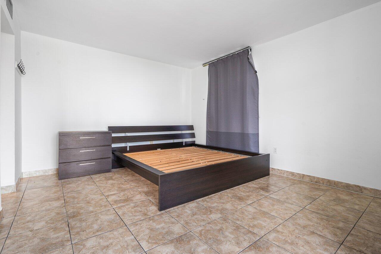 3731 N Country Club Drive Drive 428