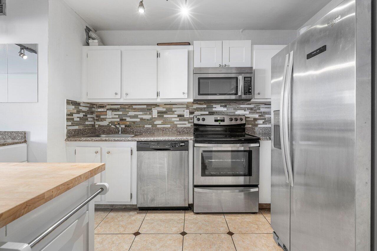 3731 N Country Club Drive Drive 428