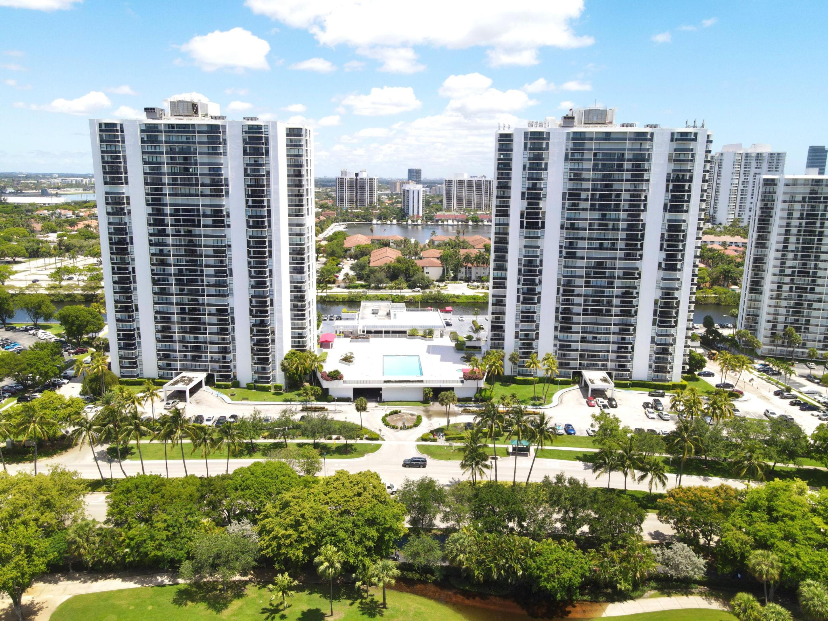 3731 N Country Club Drive Drive 428