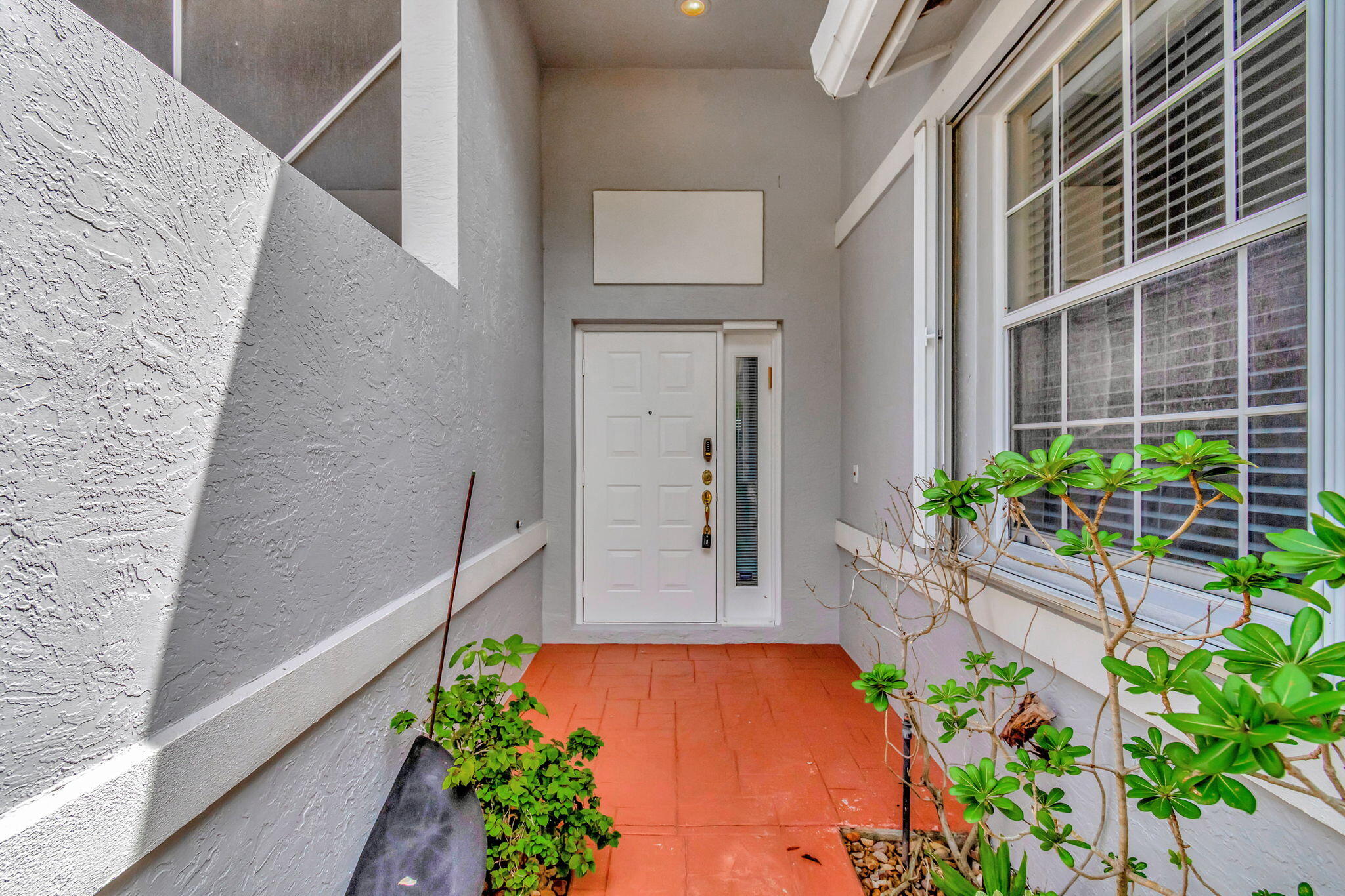 10704 Royal Caribbean Circle