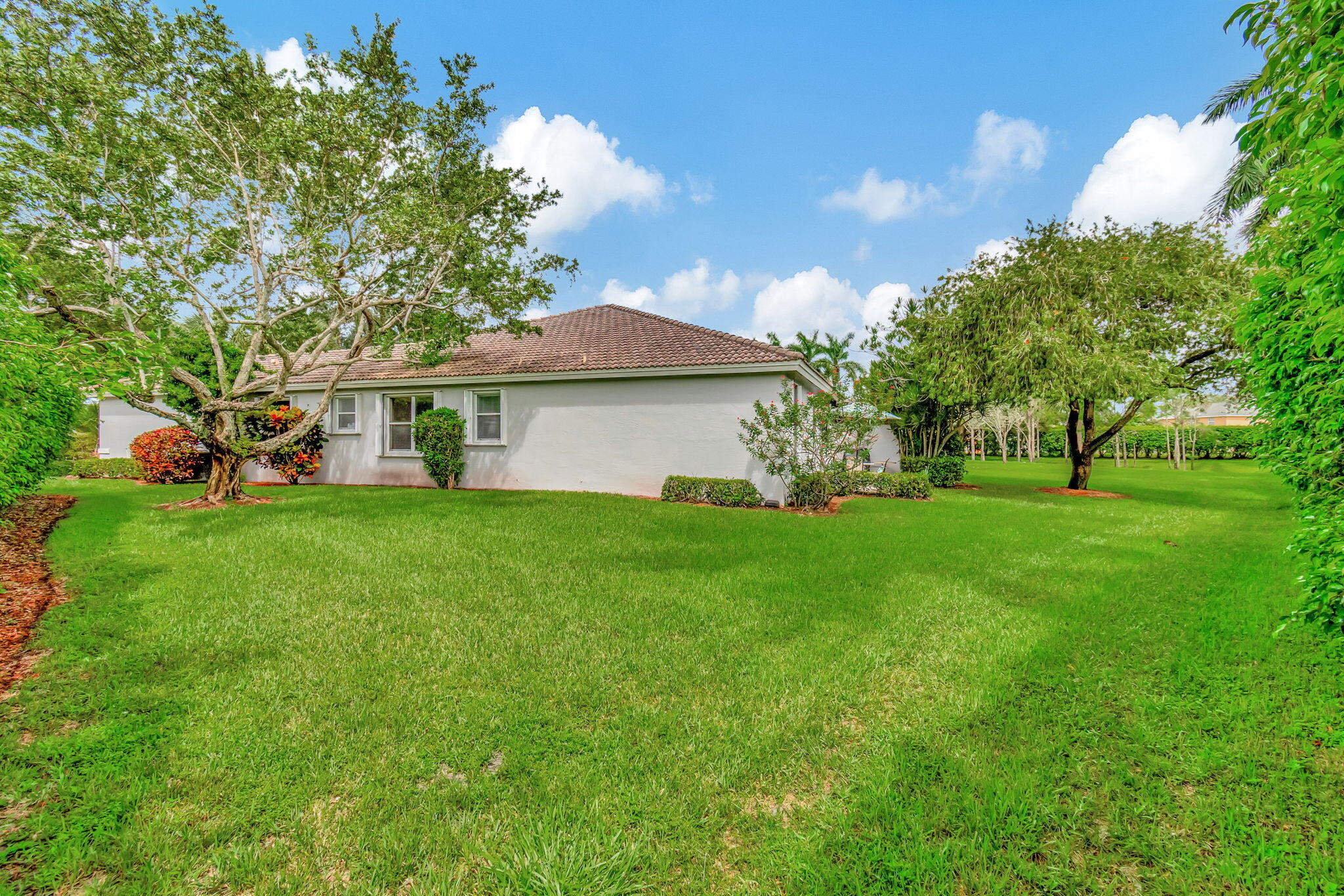 10704 Royal Caribbean Circle