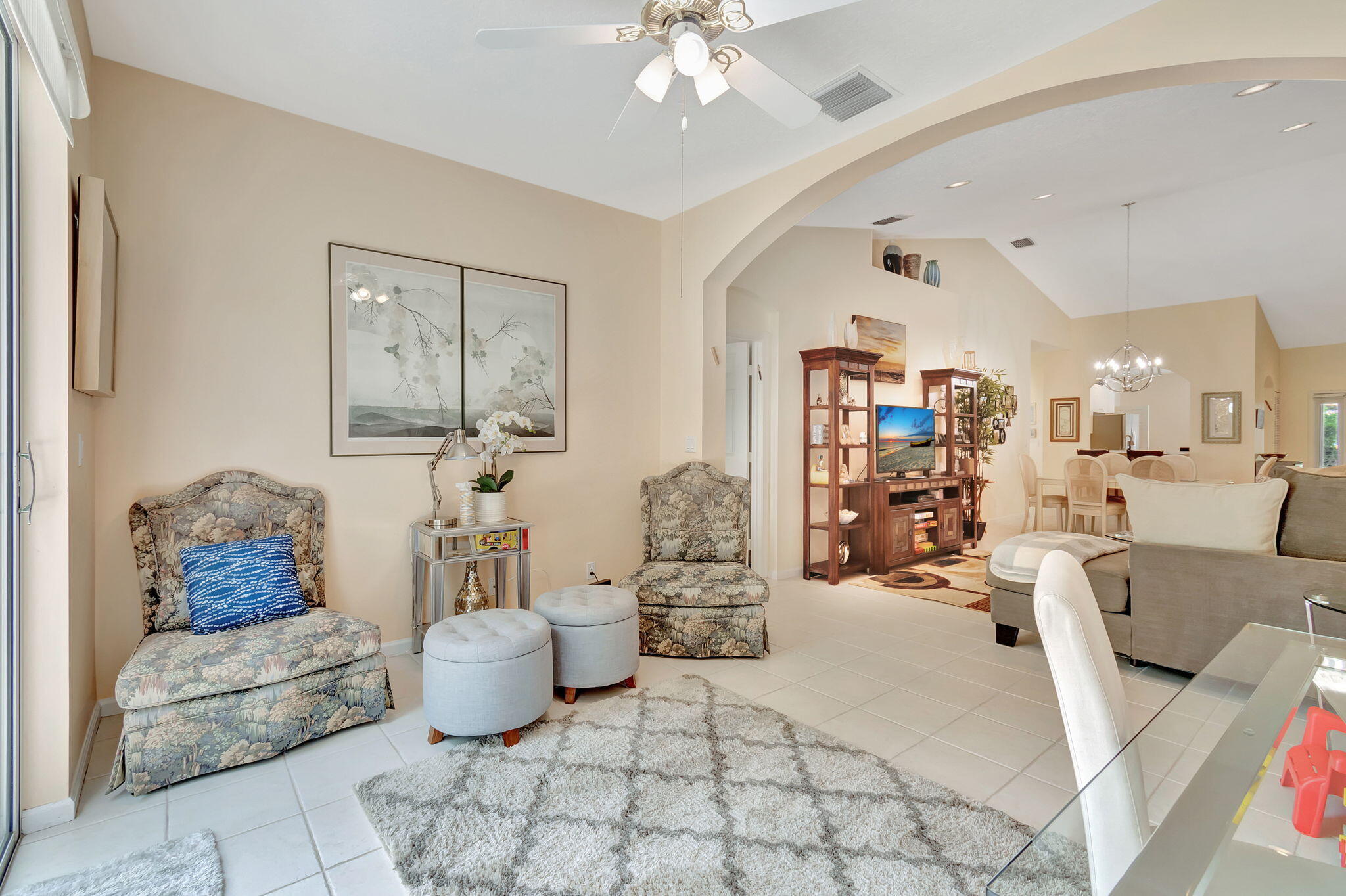 10704 Royal Caribbean Circle