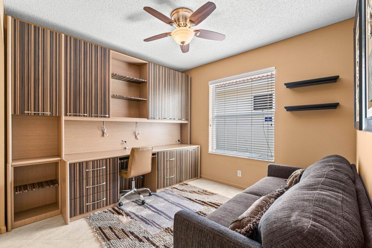 10355 Utopia Circle N