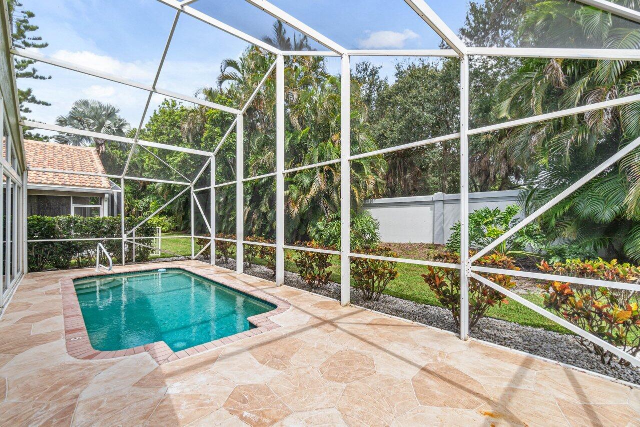 10355 Utopia Circle N