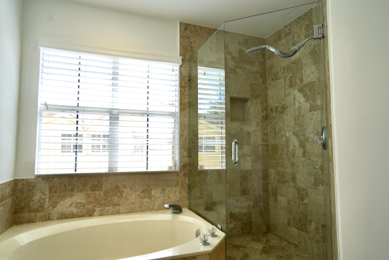 2121 S Ocean Boulevard 804