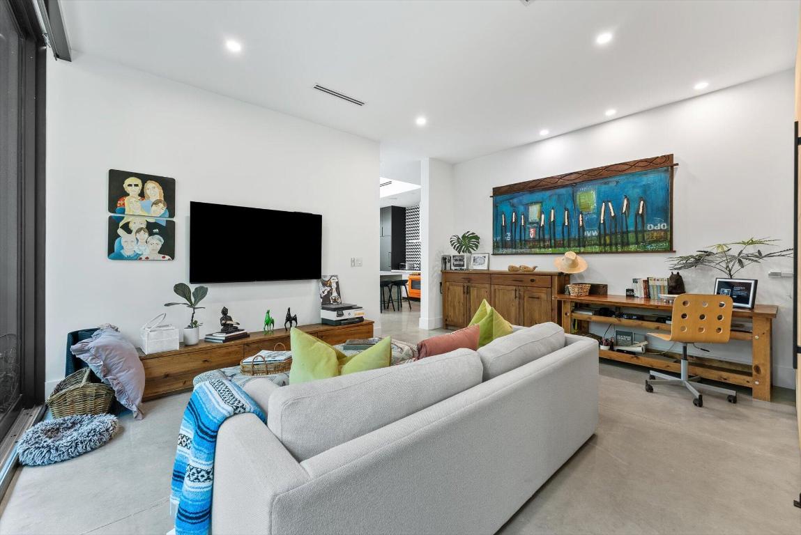 105 George Bush Boulevard