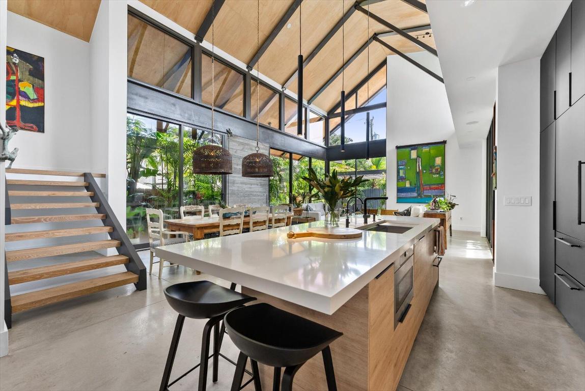 105 George Bush Boulevard