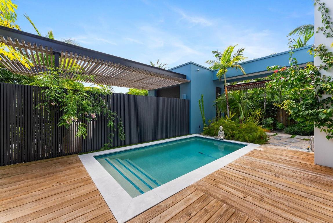 105 George Bush Boulevard