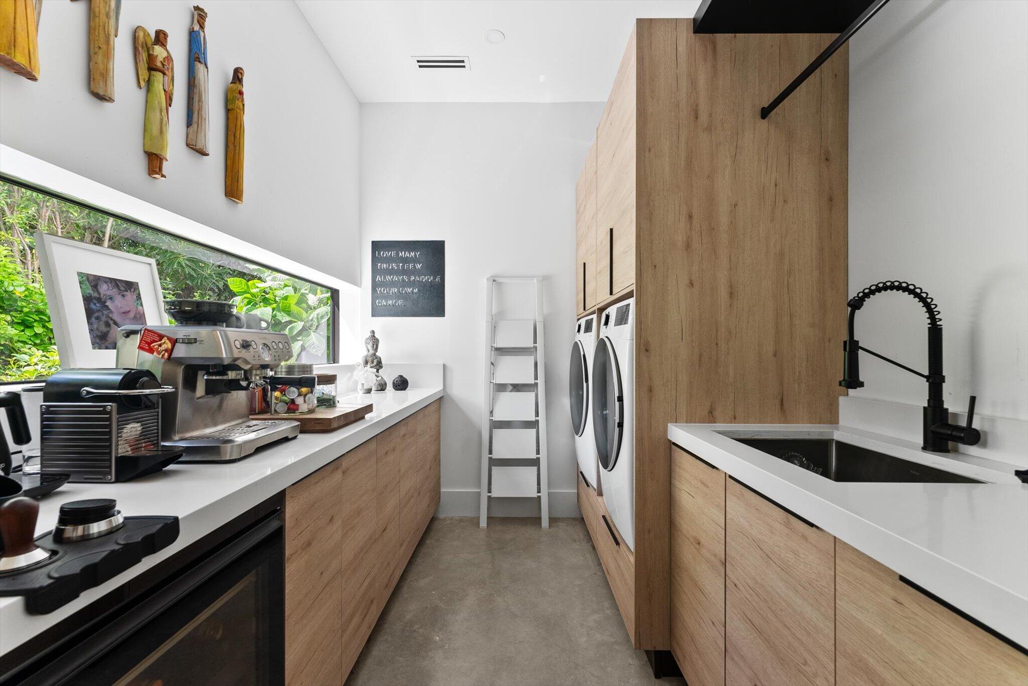 105 George Bush Boulevard