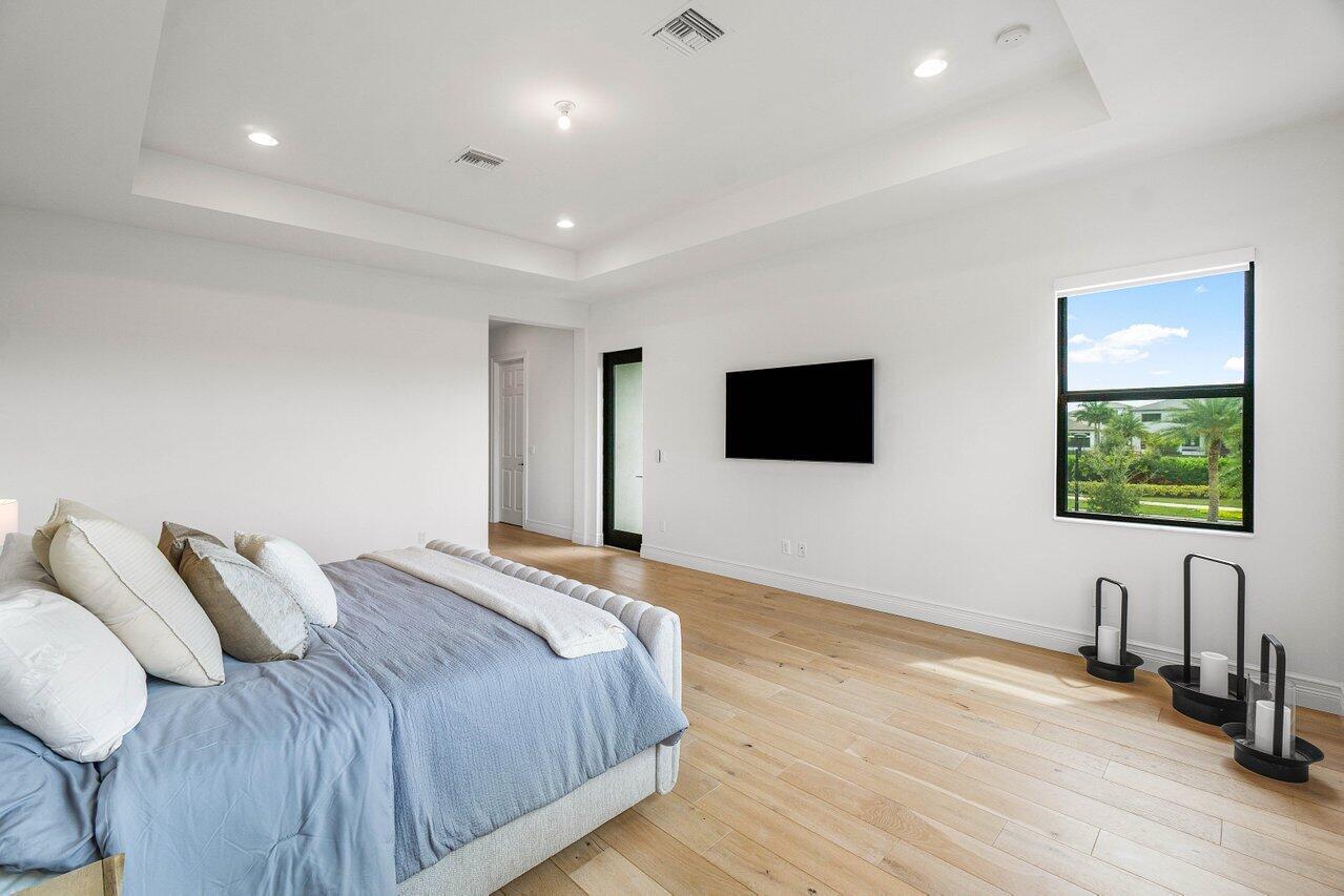 17016 Cappuccino Way