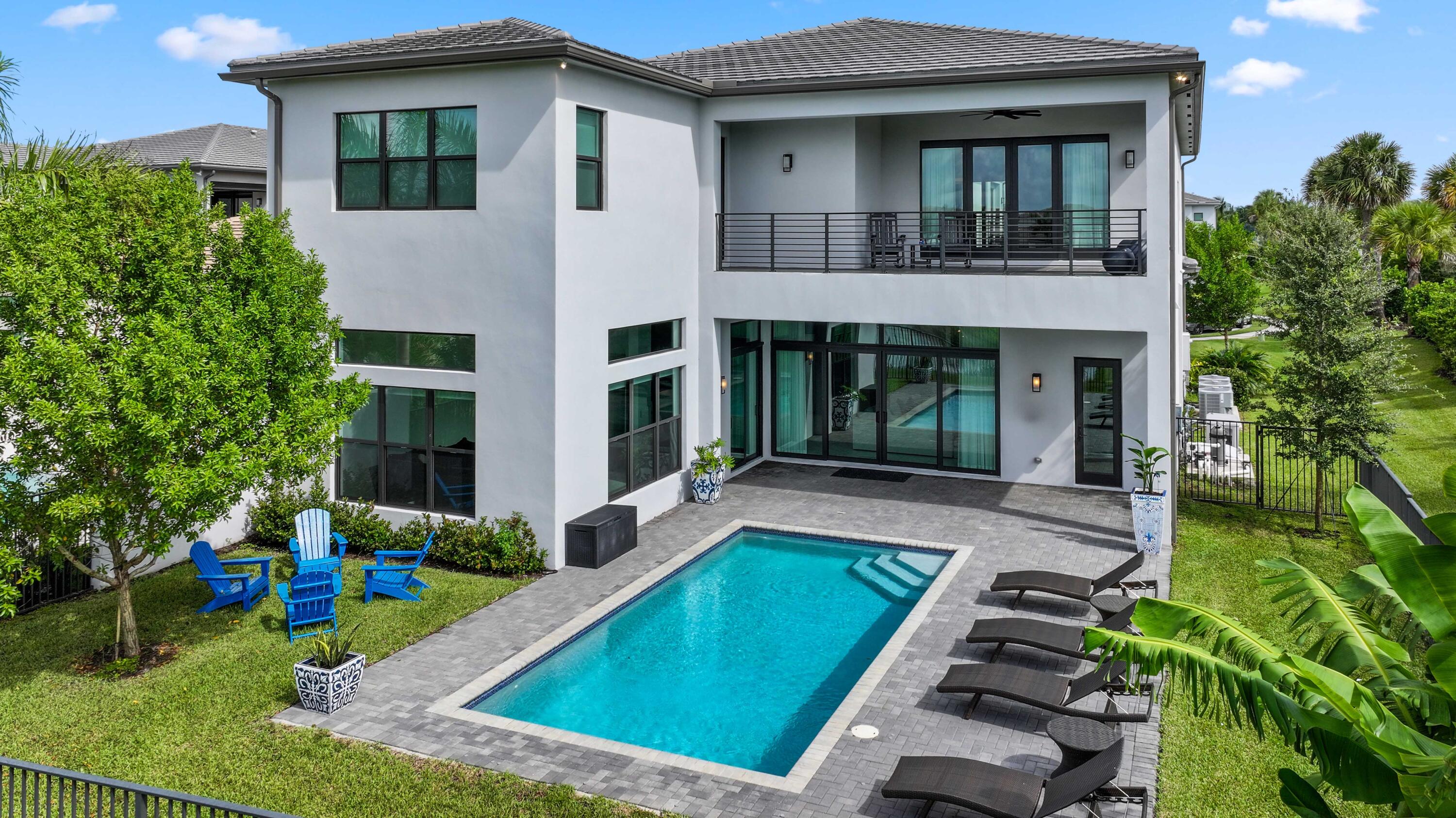 17016 Cappuccino Way