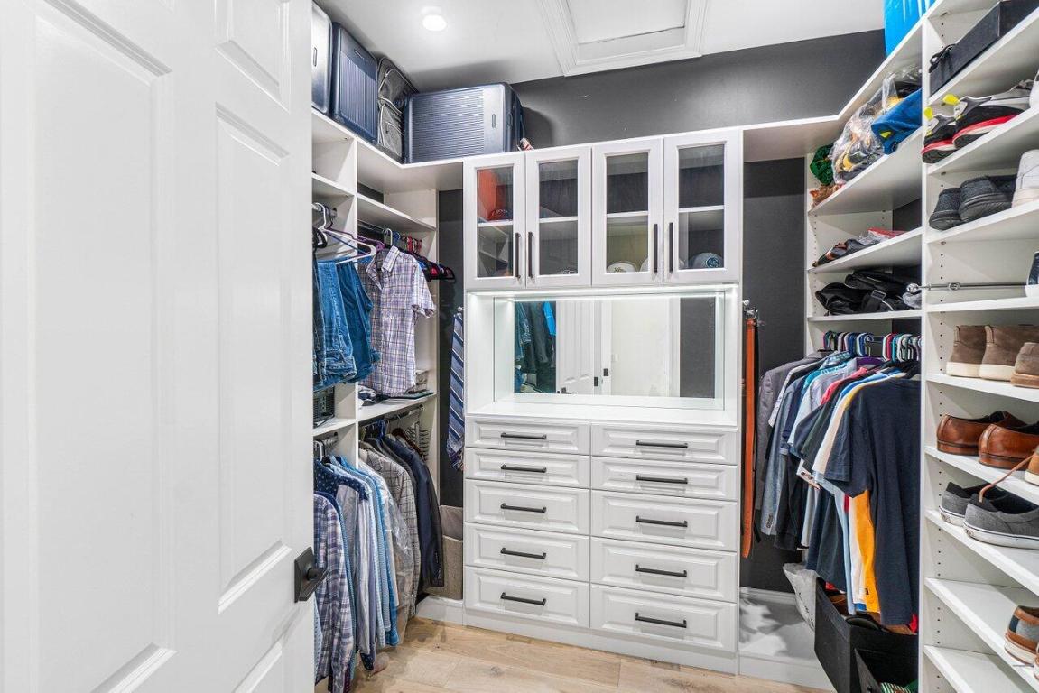 17016 Cappuccino Way