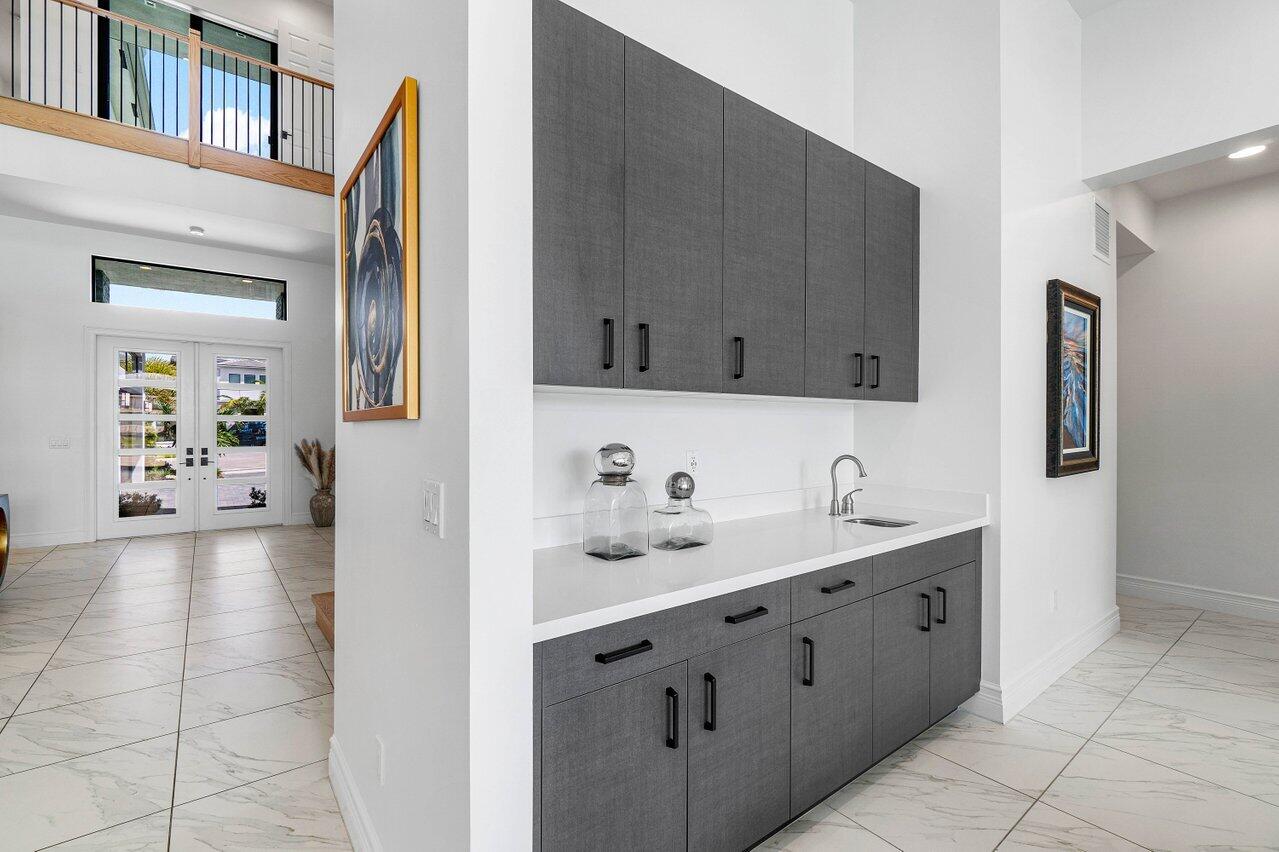 17016 Cappuccino Way