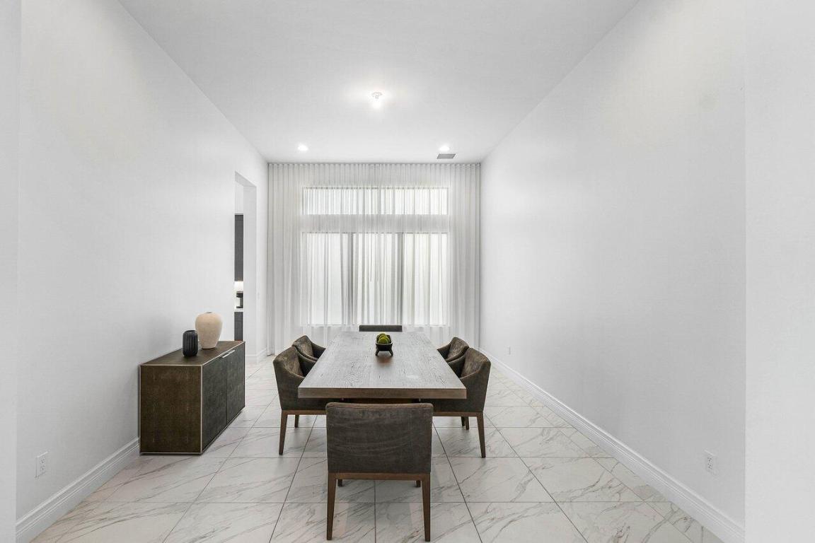 17016 Cappuccino Way