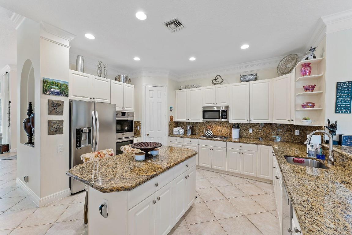 715 Lyford Cay Drive