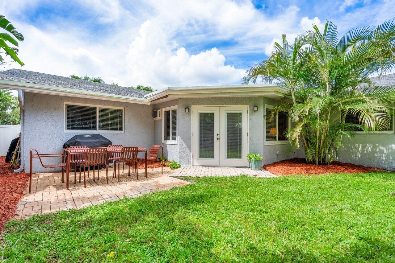 609 Heron Drive, Delray Beach