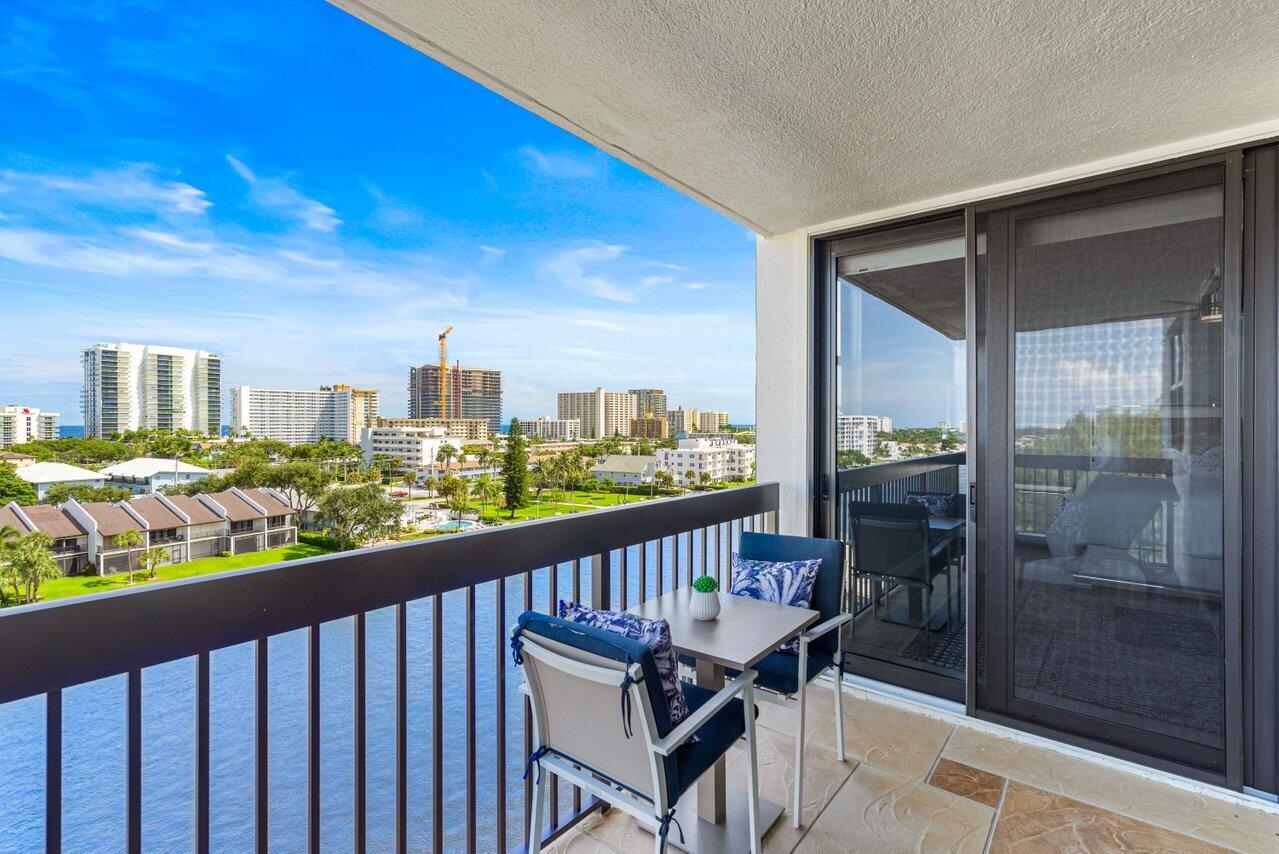 2900 NE 14th St Causeway 807