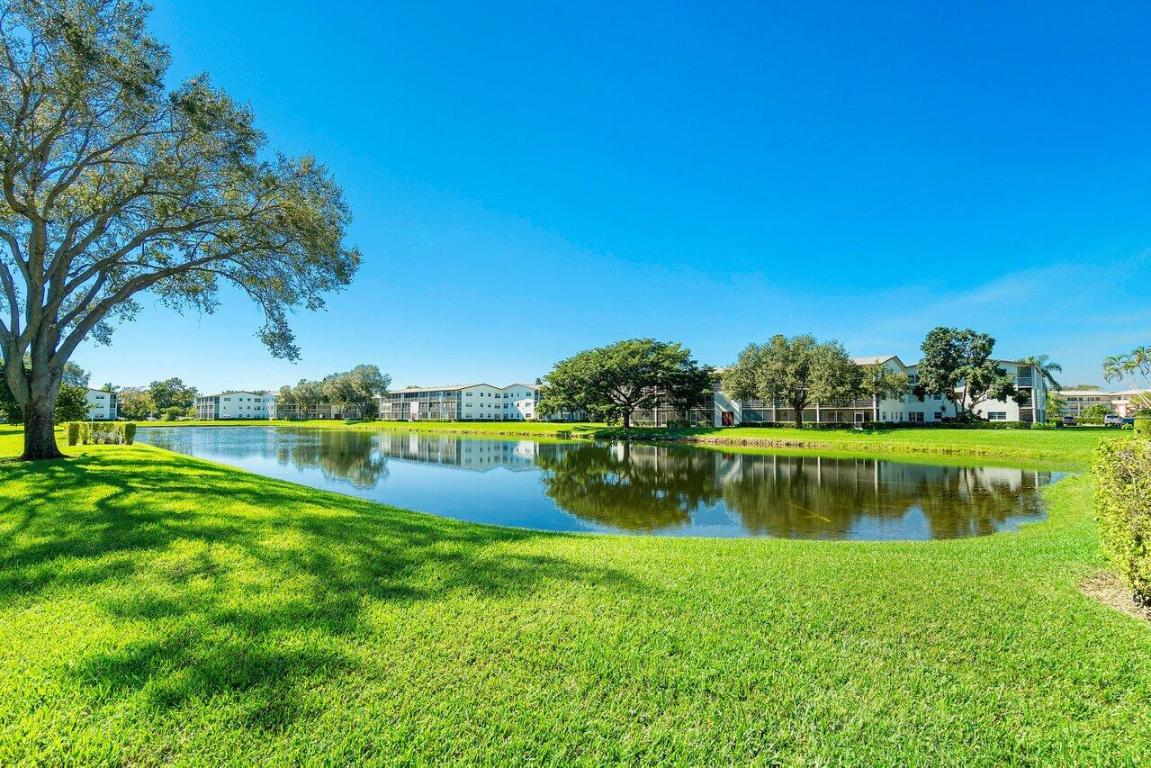 517 Fanshaw M, Boca Raton