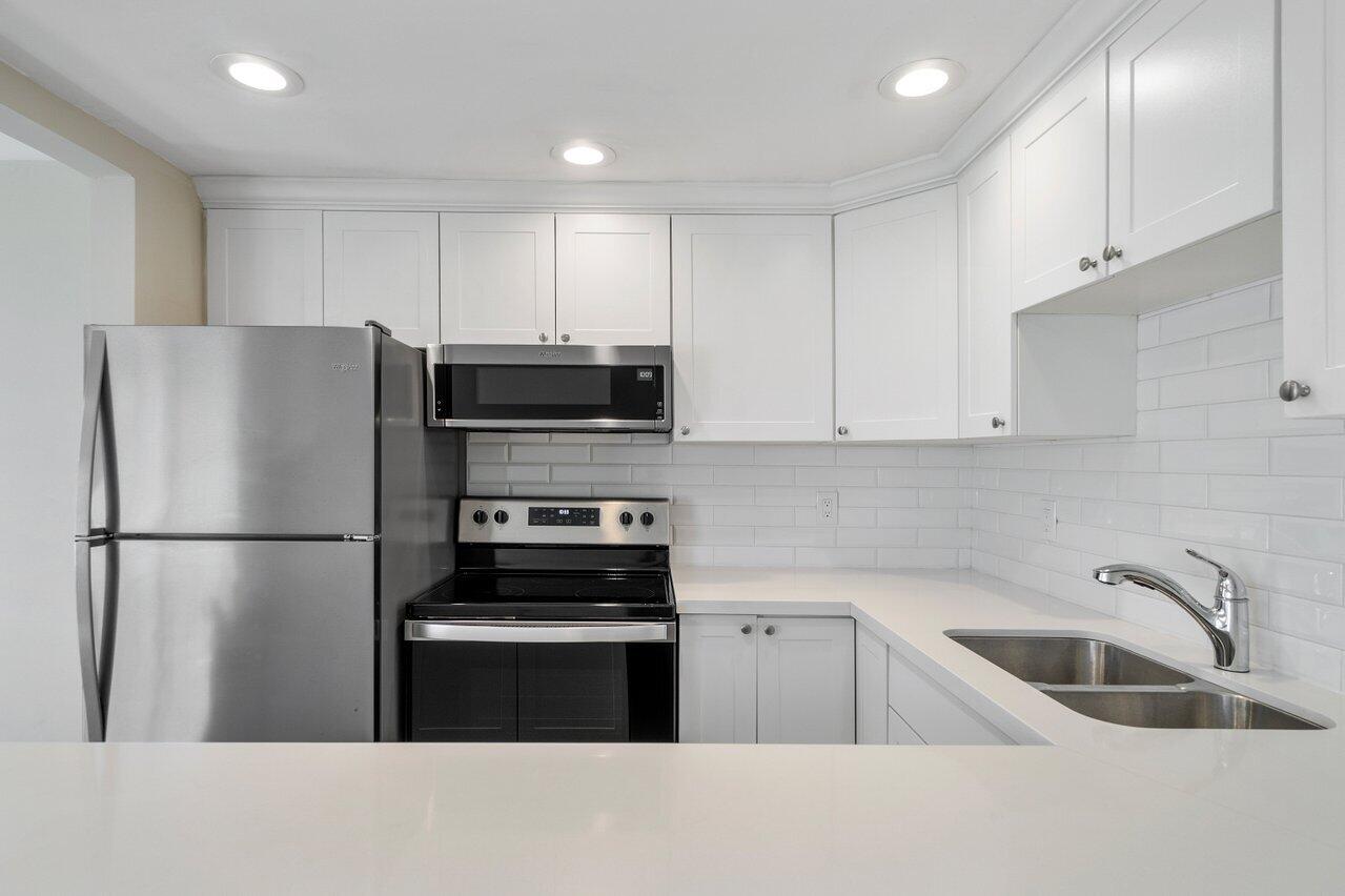 517 Fanshaw M, Boca Raton