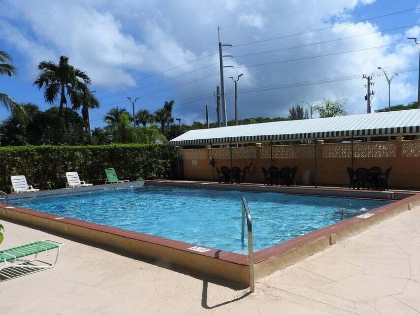 2935 NE 163rd Street 3m, North Miami Beach Unit: 3m