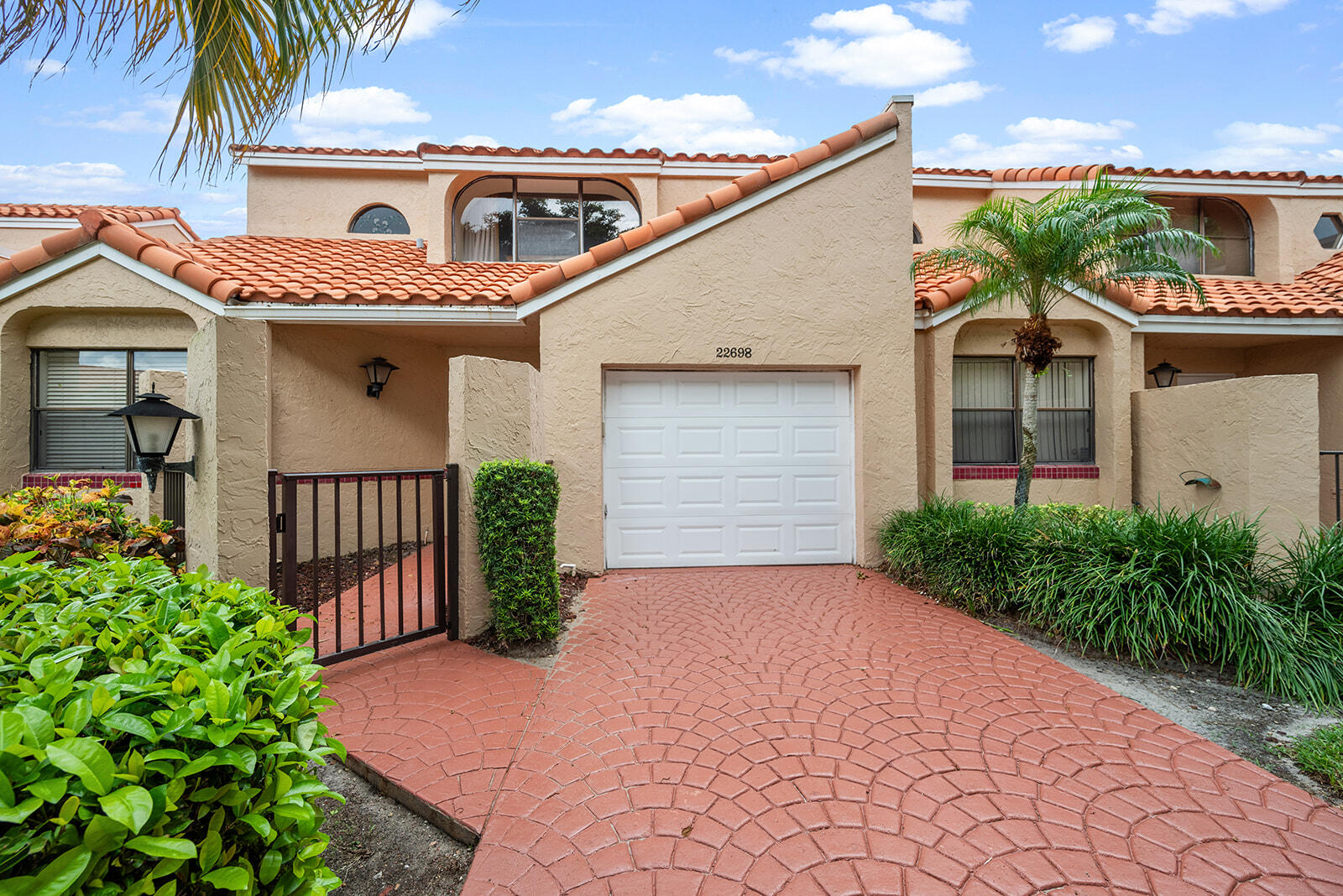 22698 Meridiana Drive
