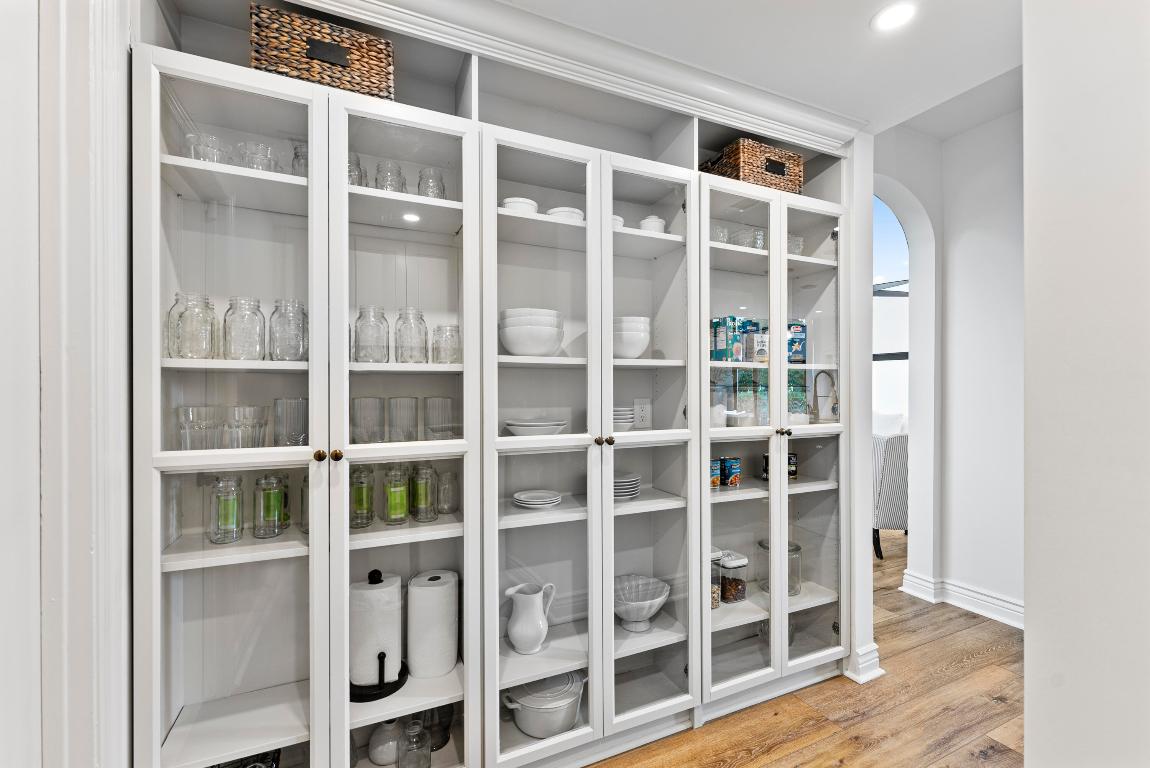 1925 Parkside Circle South Circle S