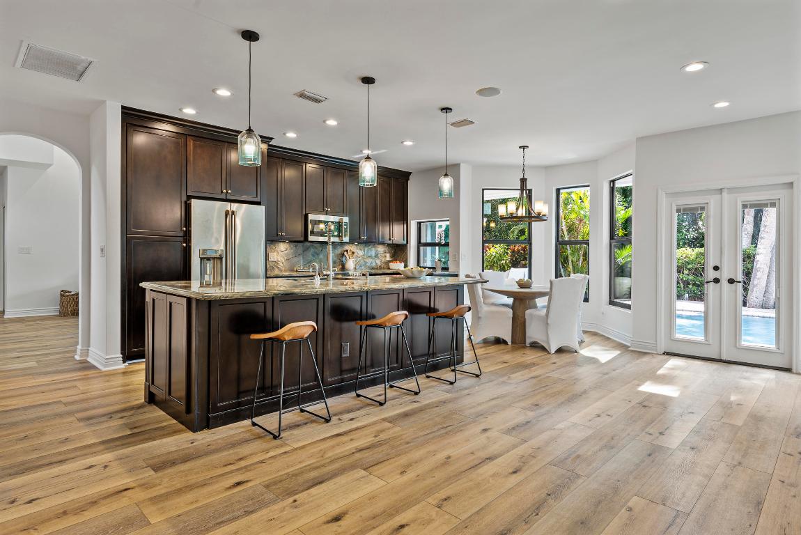 1925 Parkside Circle South Circle S