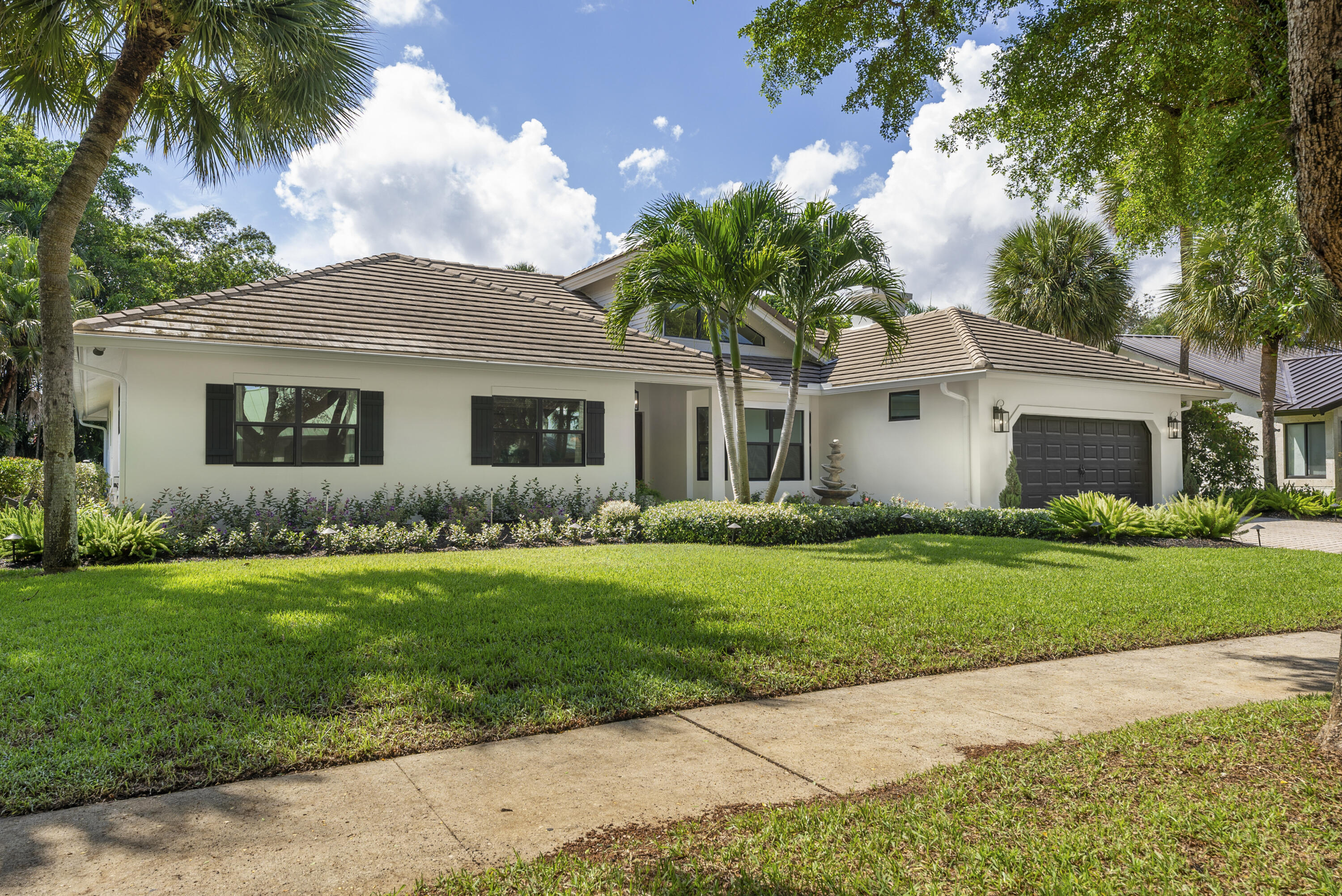1925 Parkside Circle South Circle S