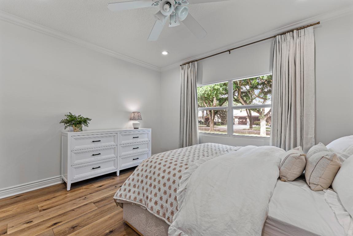 1925 Parkside Circle South Circle S