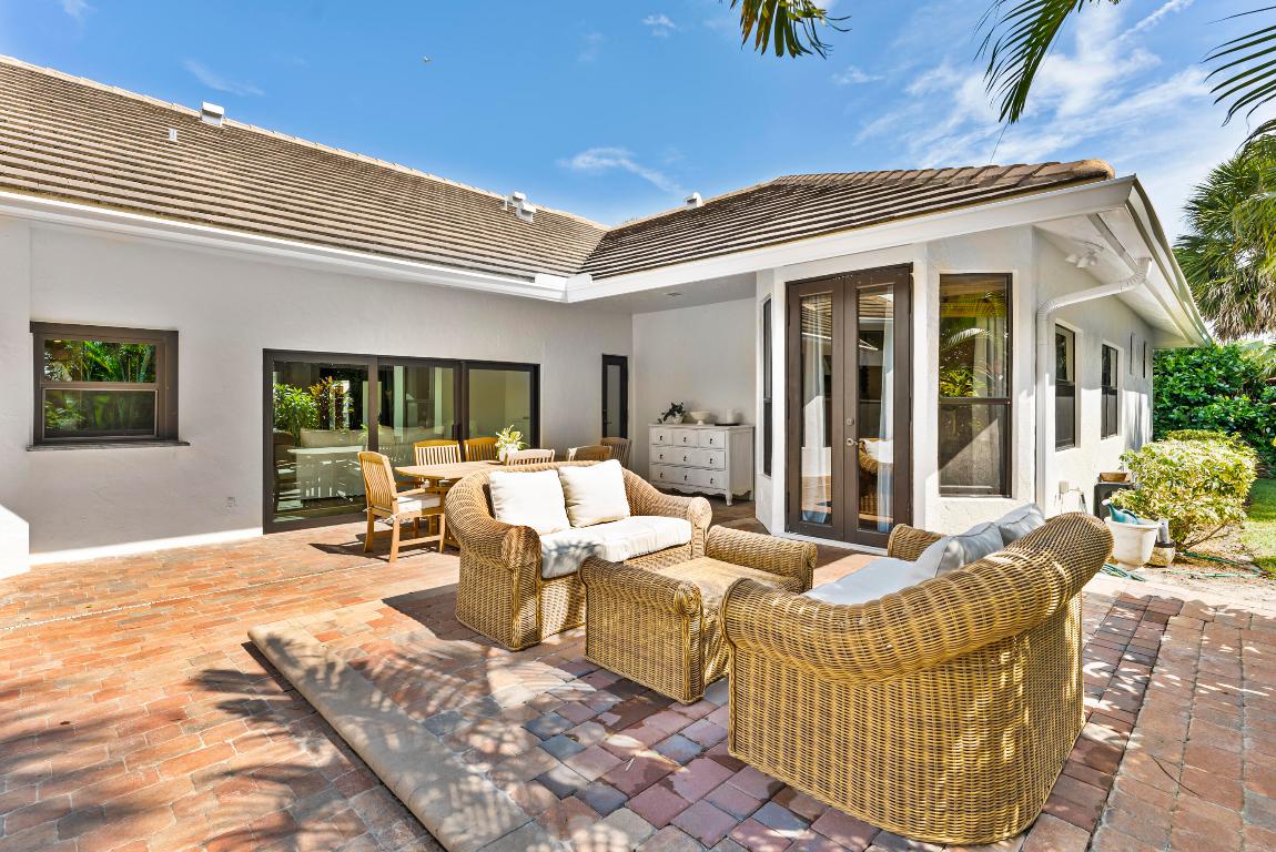 1925 Parkside Circle South Circle S