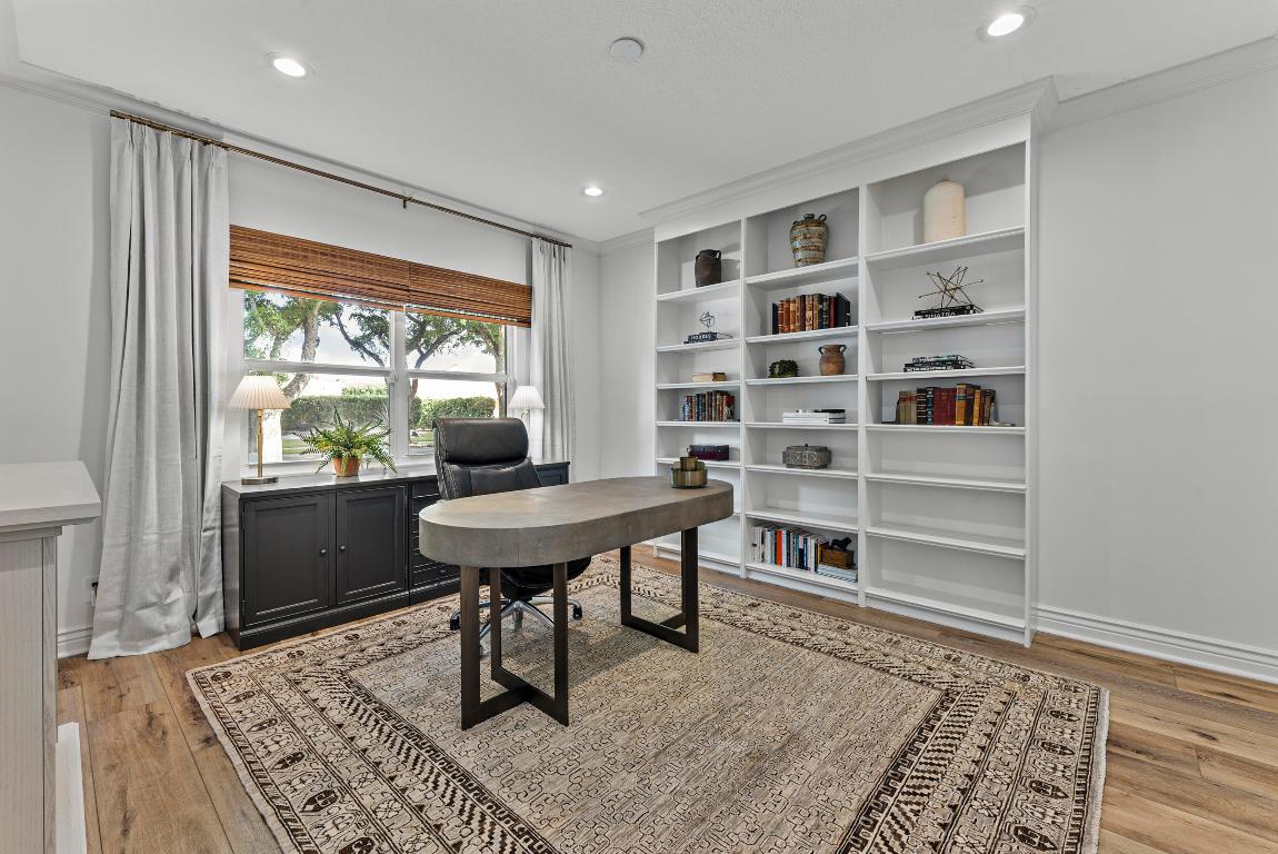 1925 Parkside Circle South Circle S