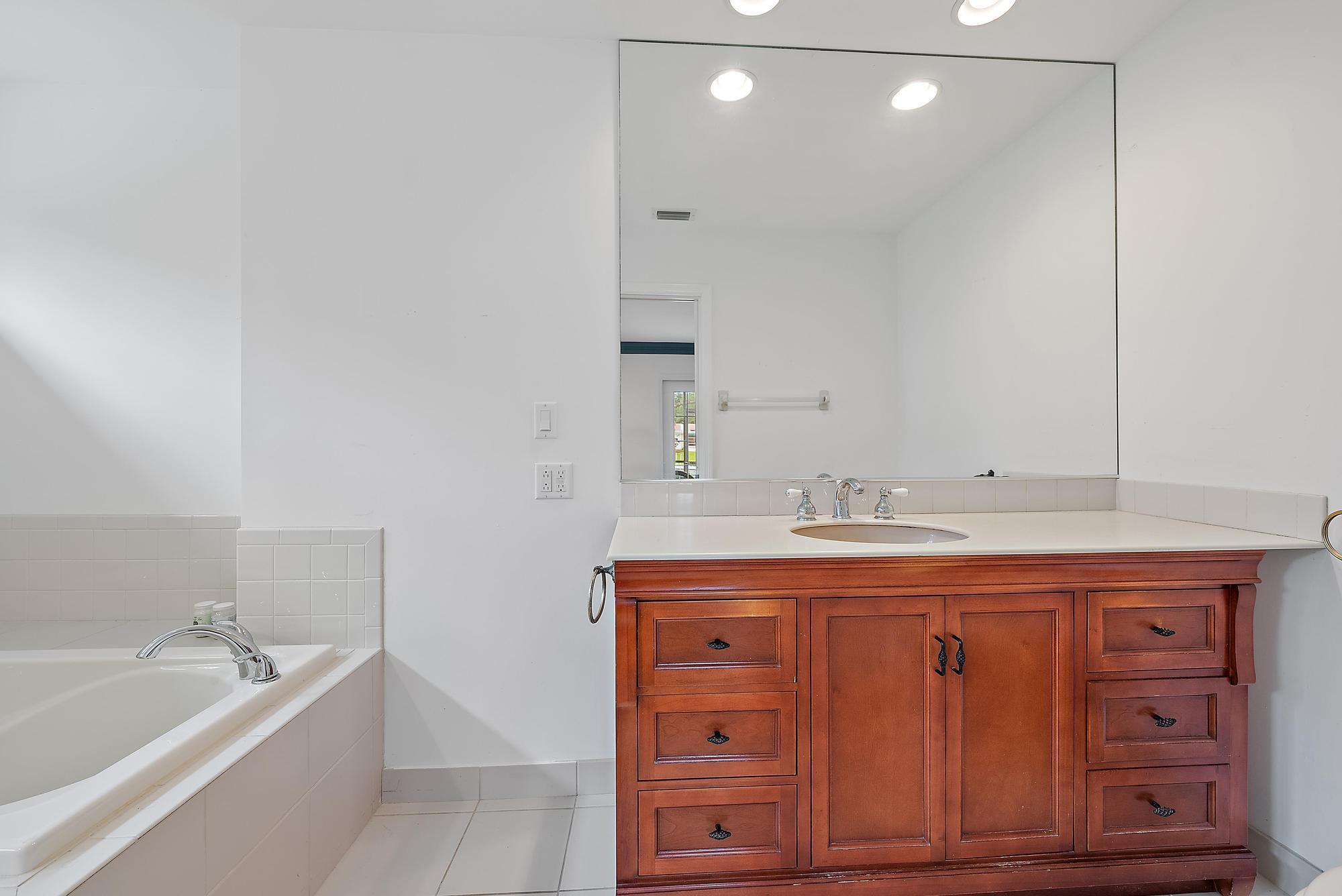 12904 Prosperity Farms Road