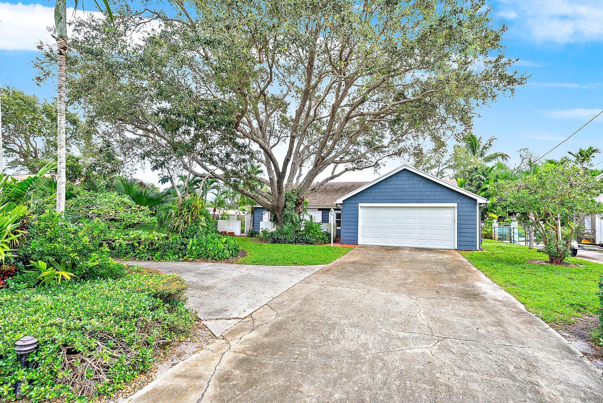 12904 Prosperity Farms Road