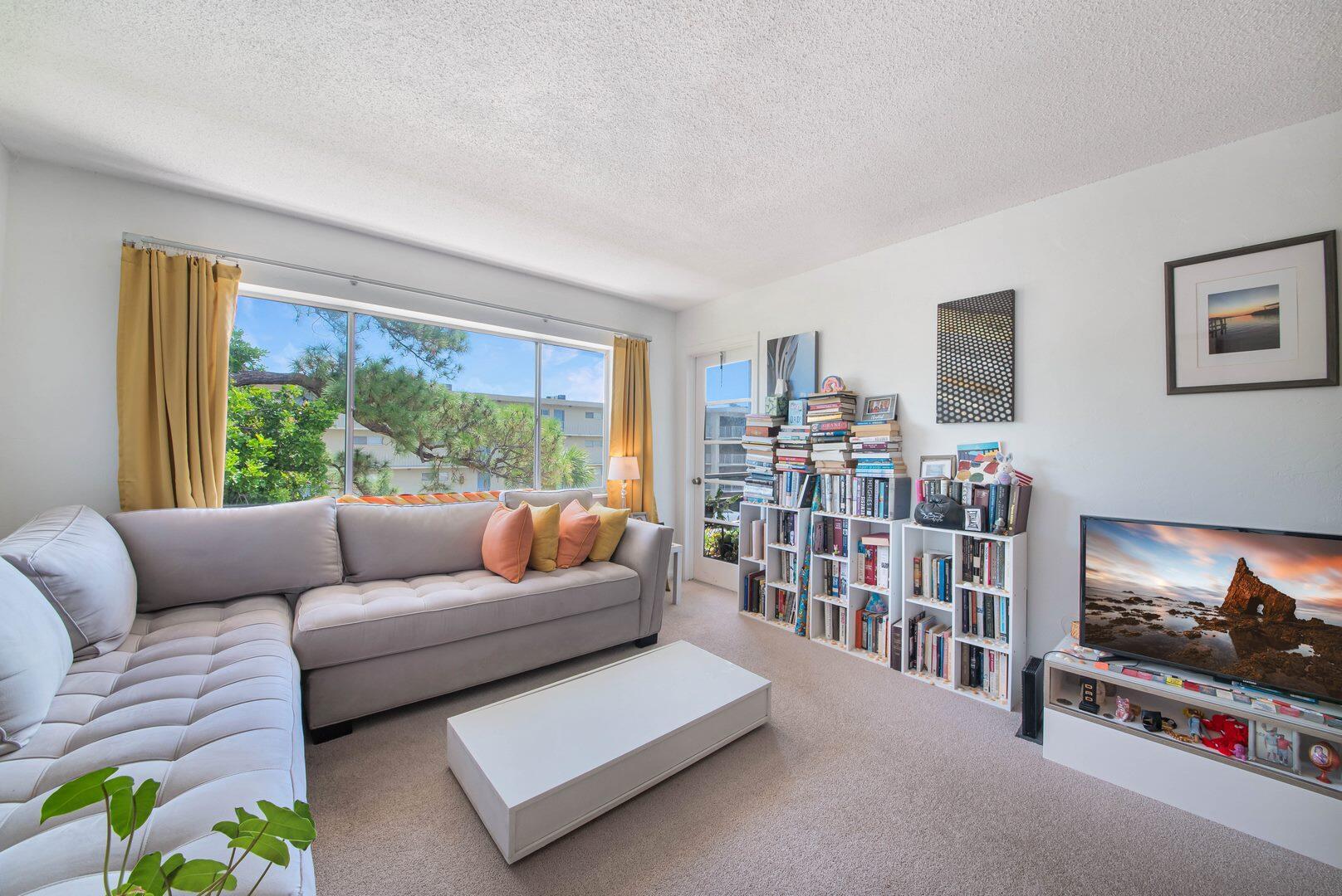 2581 N Garden Drive 306