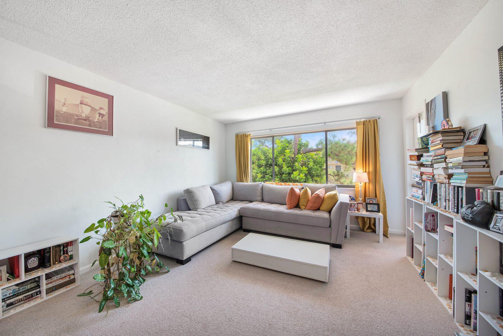 2581 N Garden Drive 306