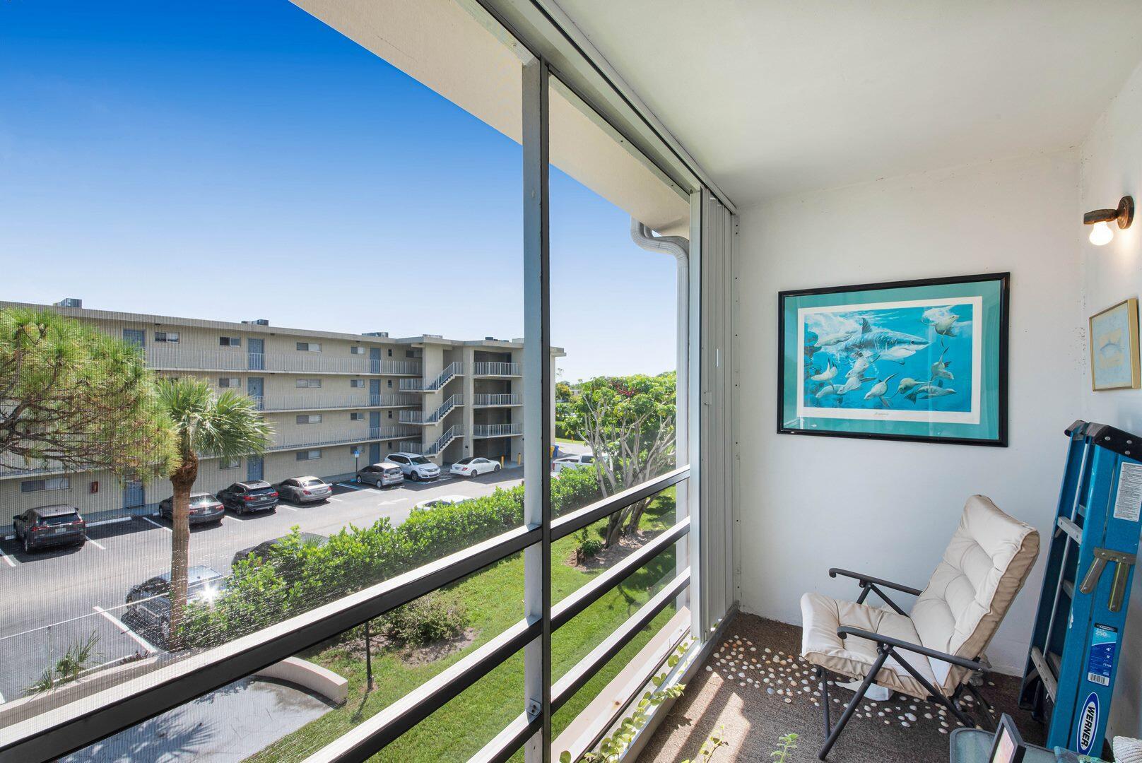 2581 N Garden Drive 306