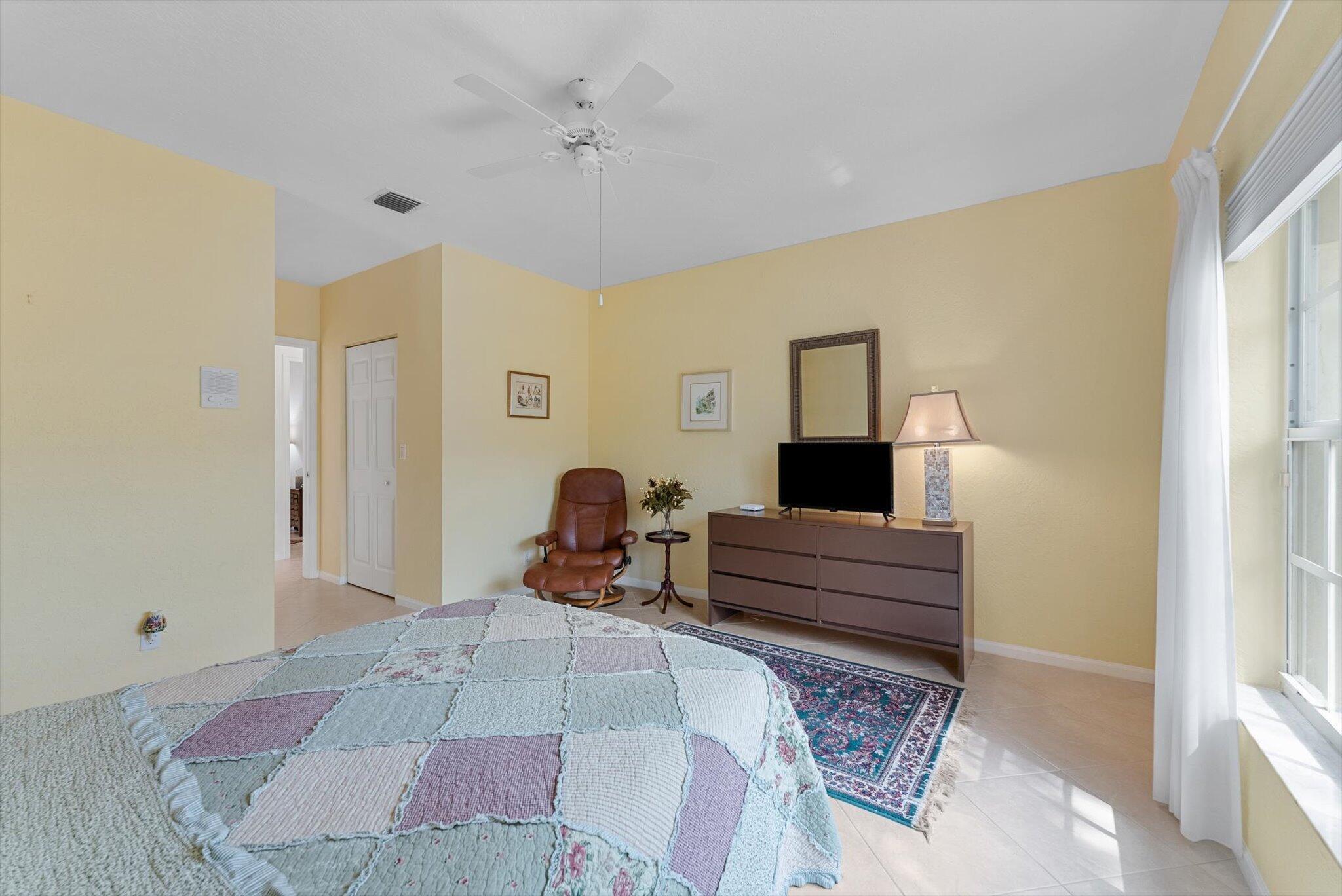 10434 Utopia Circle E