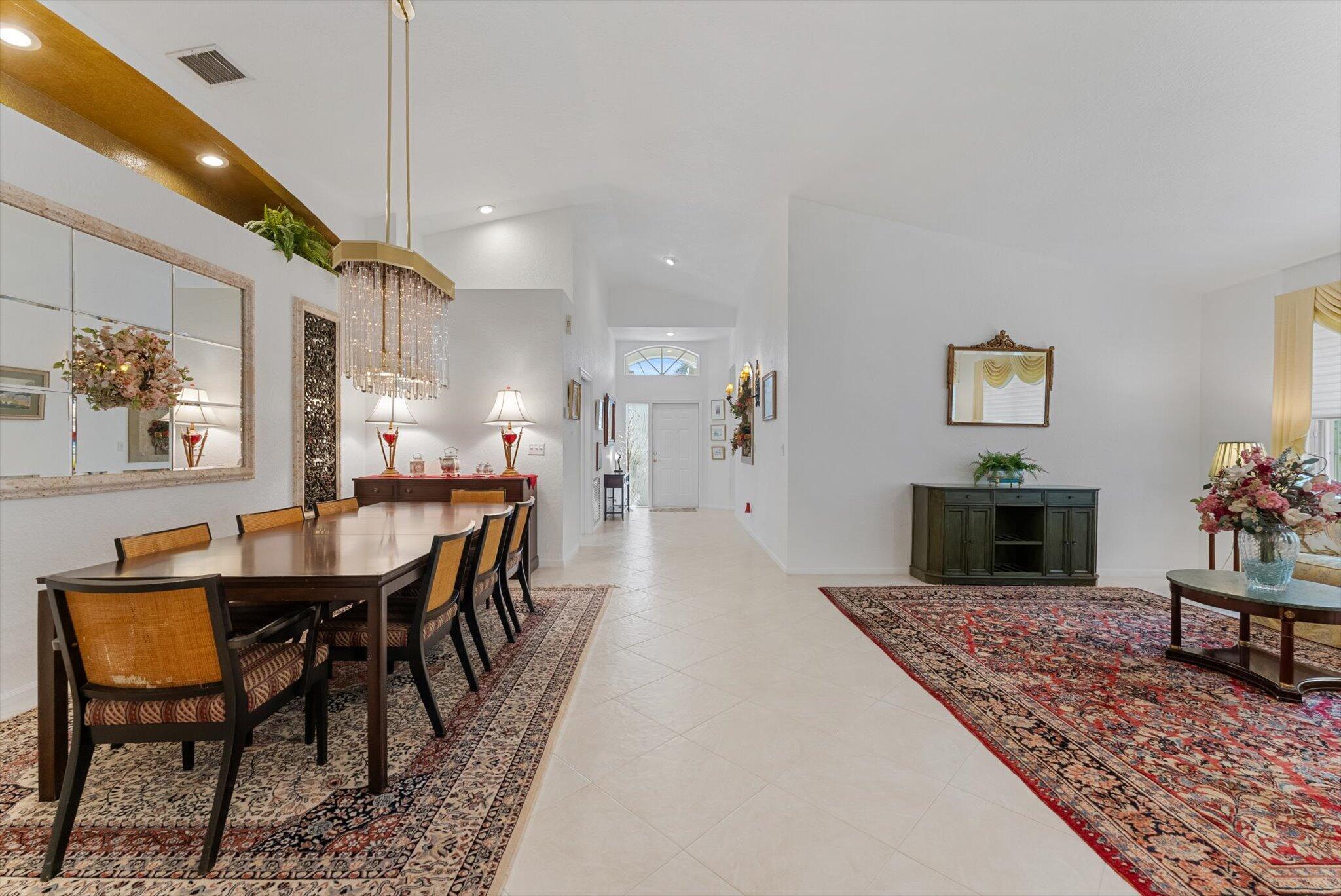 10434 Utopia Circle E